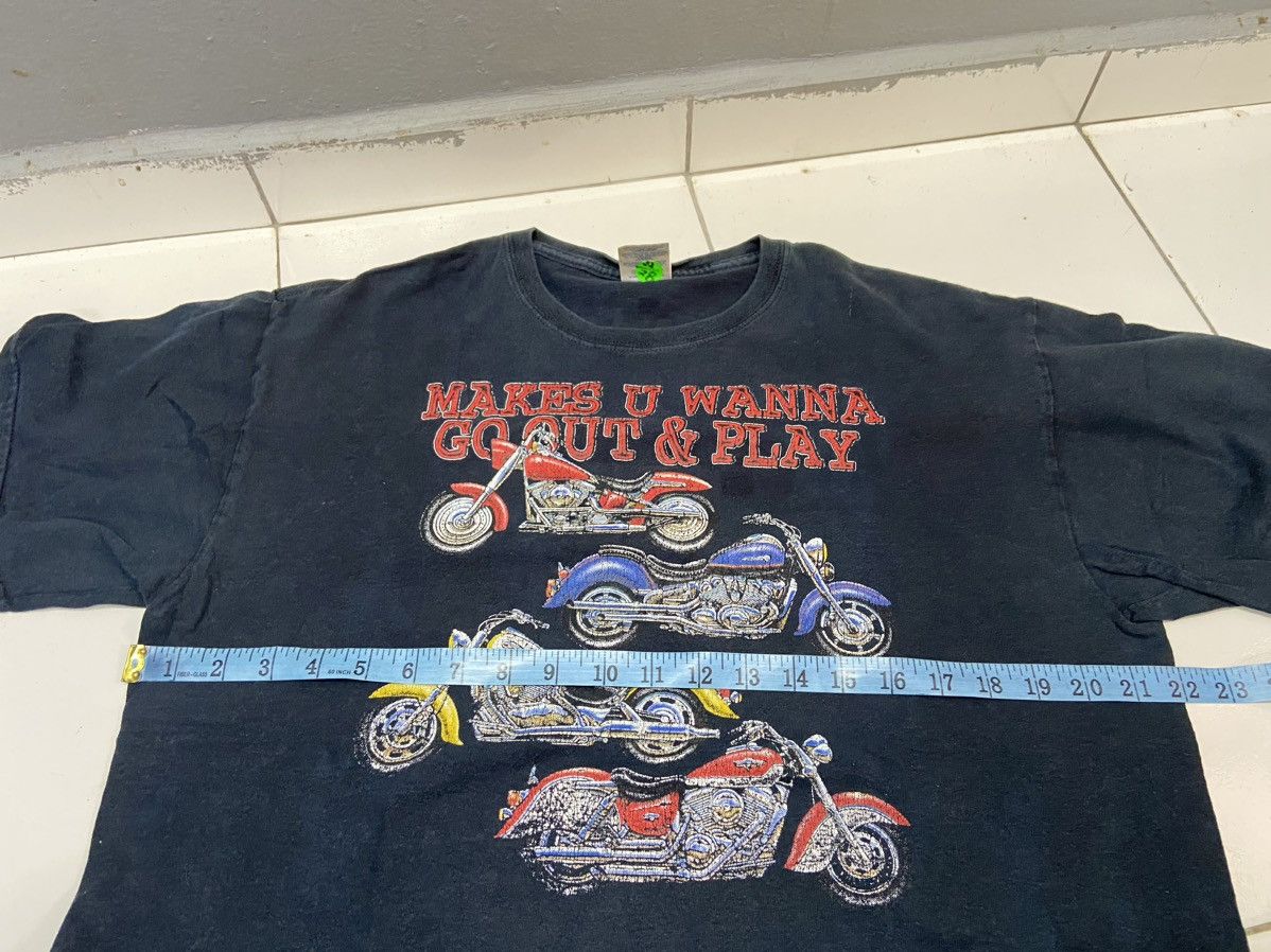 Vintage MAKES U WANNA GO OUT & PLAY HARLEY DAVIDSON TEE SHIRT Size US L / EU 52-54 / 3 - 7 Thumbnail