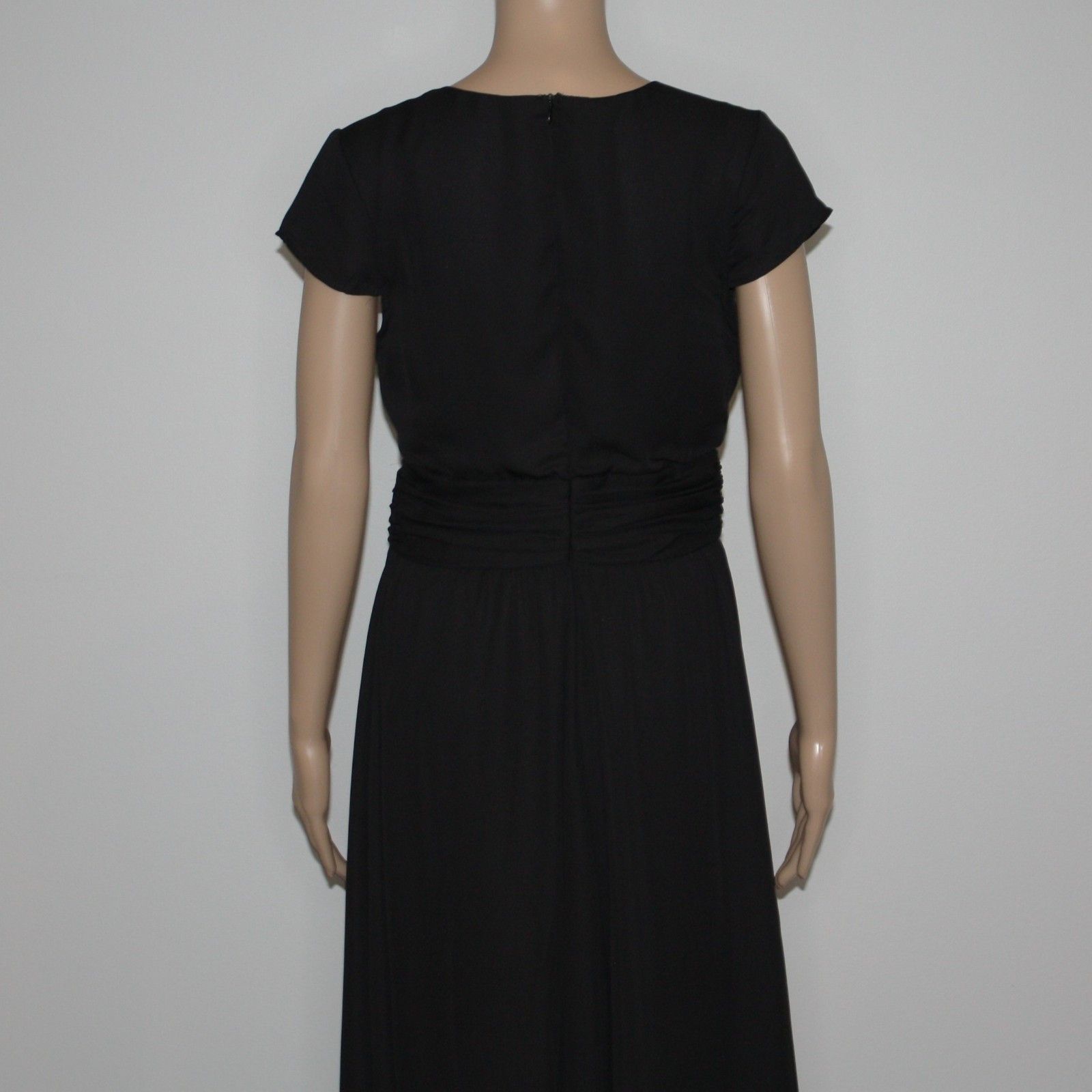 Other Cupshe V-Neck Shirred Dress in Black and size Small NWT Size S / US 4 / IT 40 - 6 Thumbnail