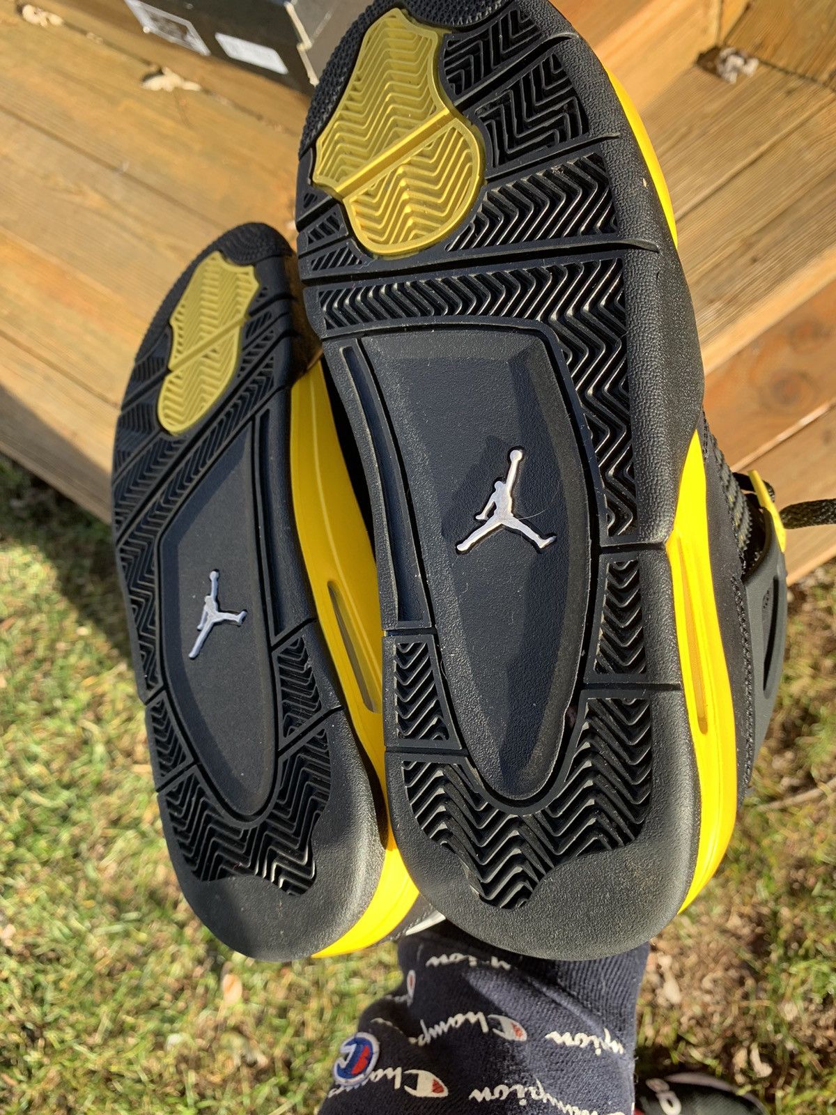 image of Thunder 4S Shoes in Black/Yellow, Men's (Size 8)