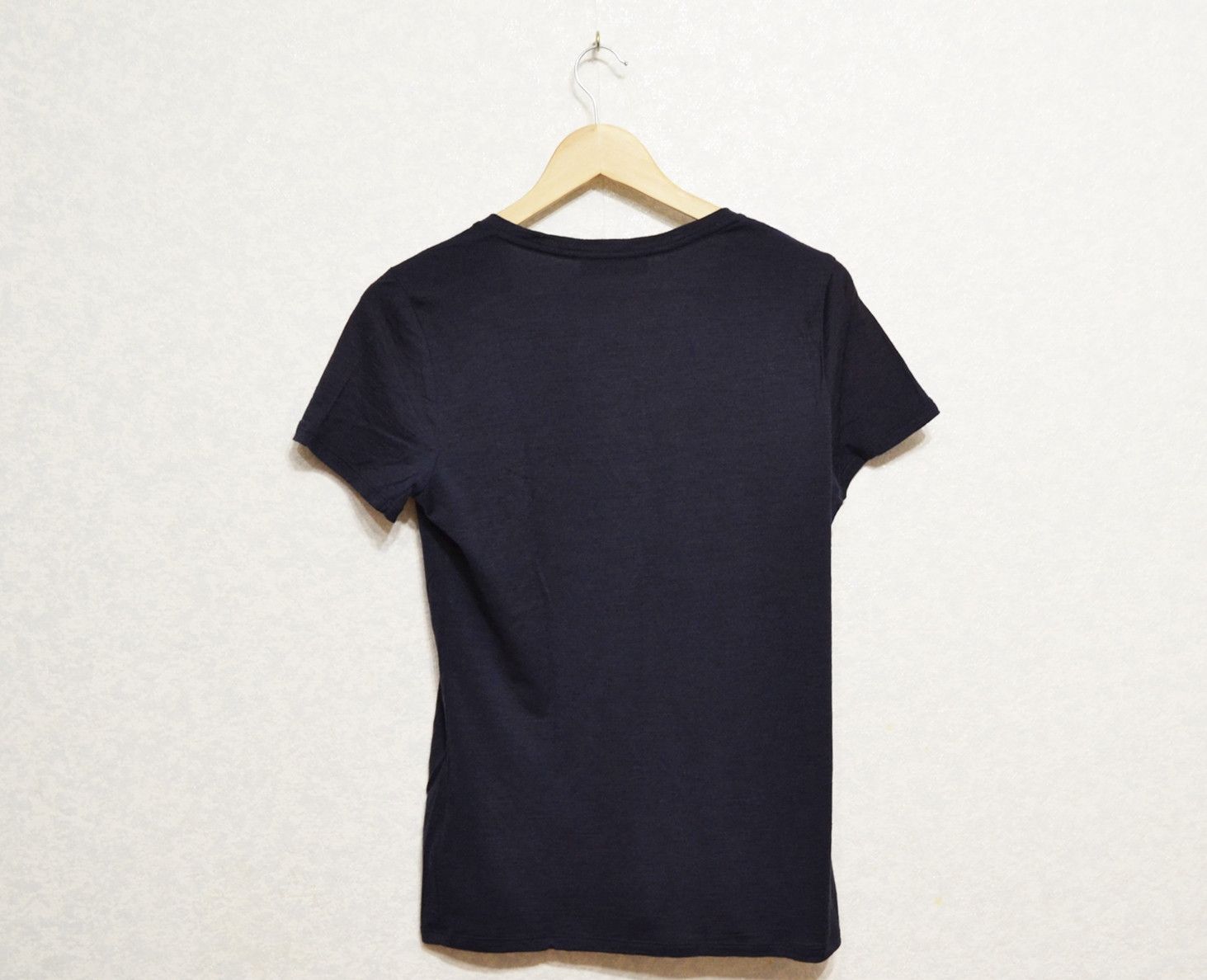Icebreaker Icebreaker Merino Wool T-Shirt Cadence Paths Womens Size M Size M / US 6-8 / IT 42-44 - 6 Thumbnail