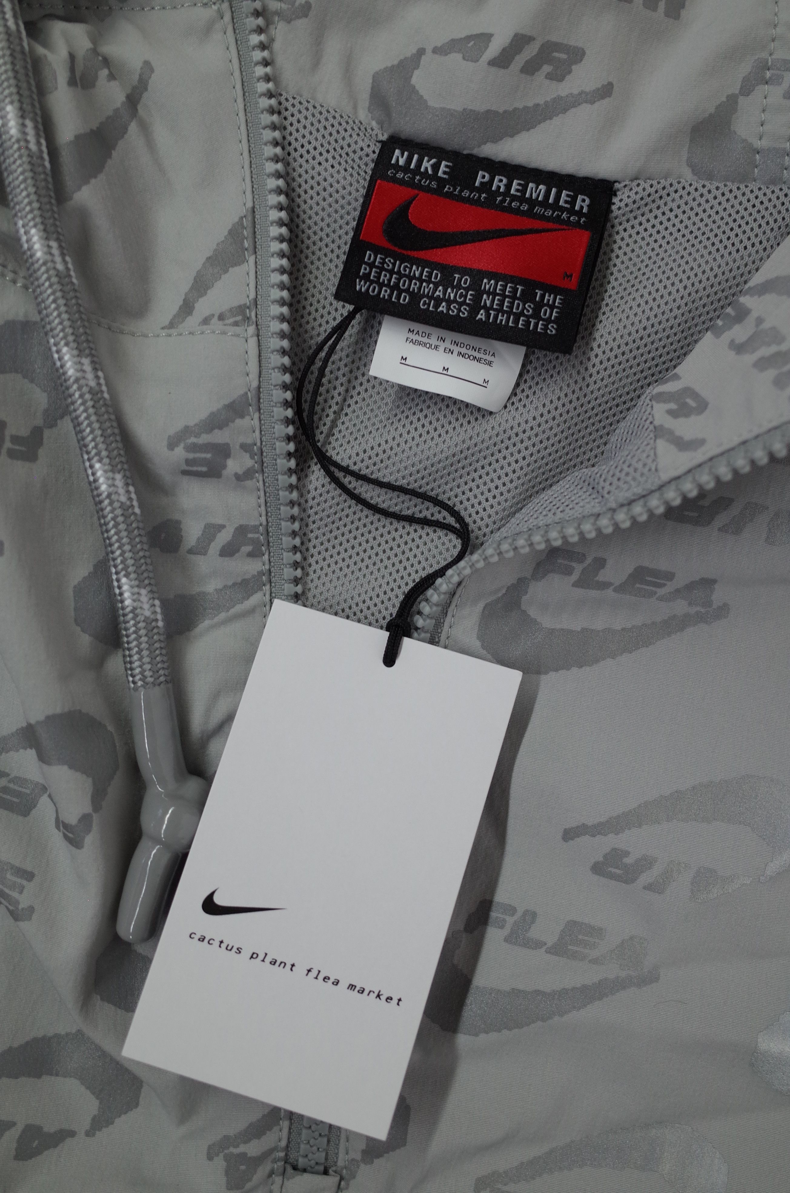Cactus Plant Flea Market × Nike Cactus Plant Flea Market CPFM x Nike Reflective Anorak M Size US M / EU 48-50 / 2 - 10 Thumbnail