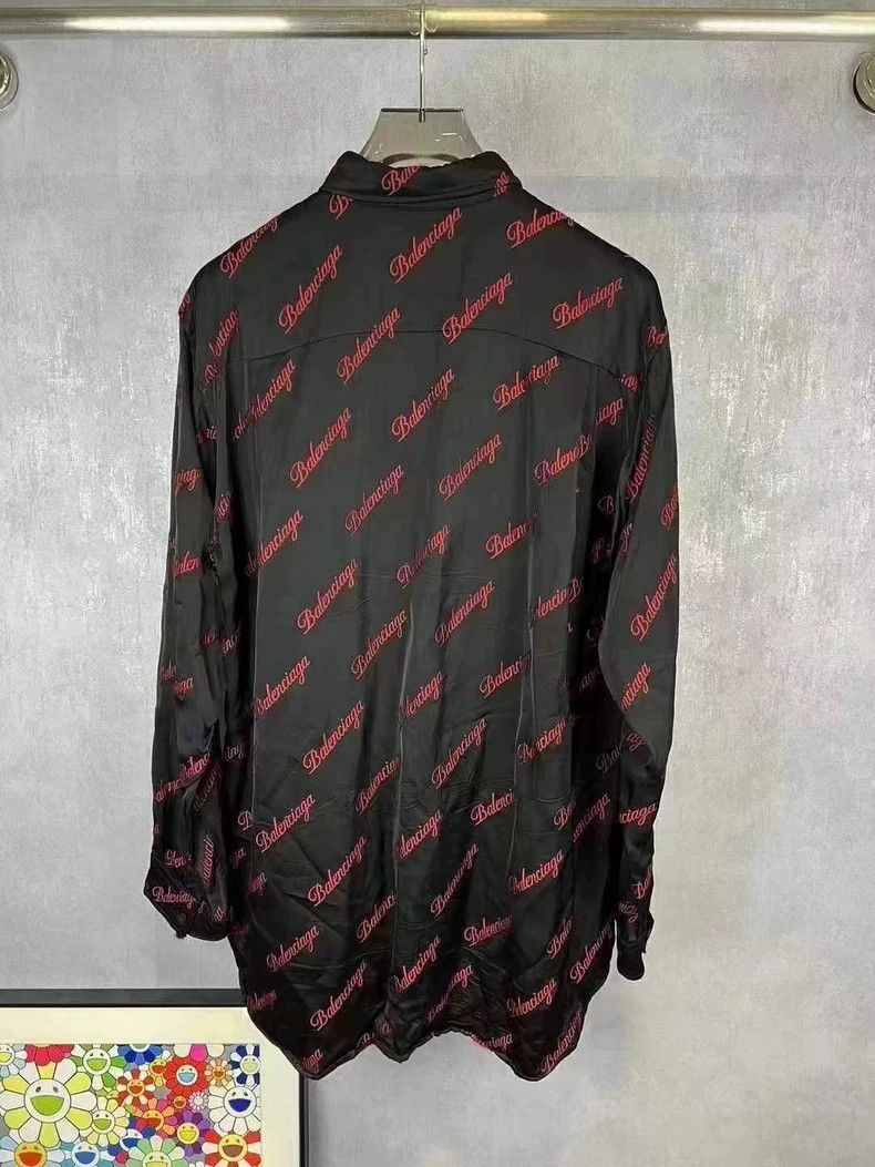 Balenciaga Balenciaga size 36 Bullet Screen Letter LOGO Silk Shirt Size US XS / EU 42 / 0 - 2 Thumbnail
