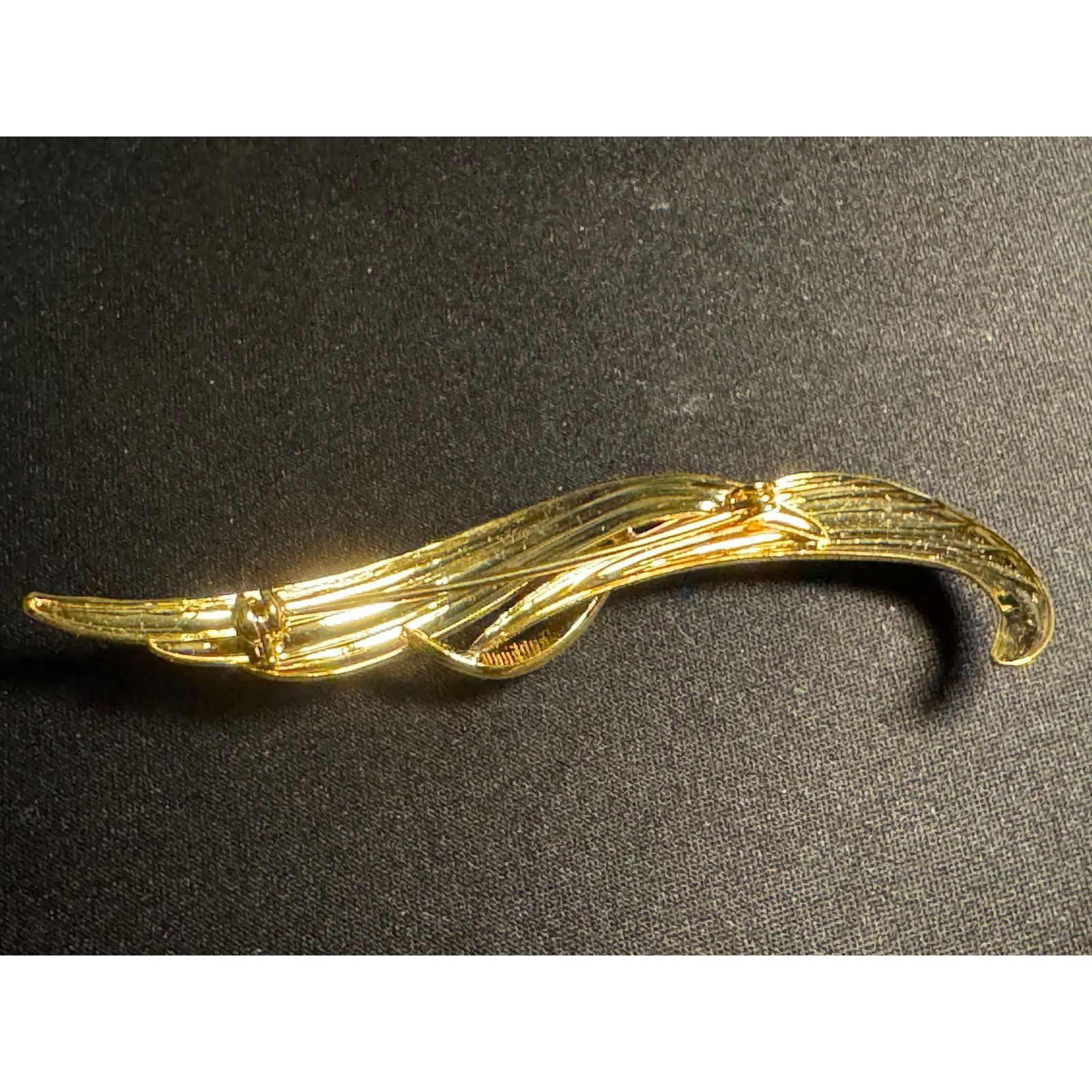 Other Vintage Gold Tone Swoosh Bar Brooch with Rhinestones Size ONE SIZE - 4 Thumbnail