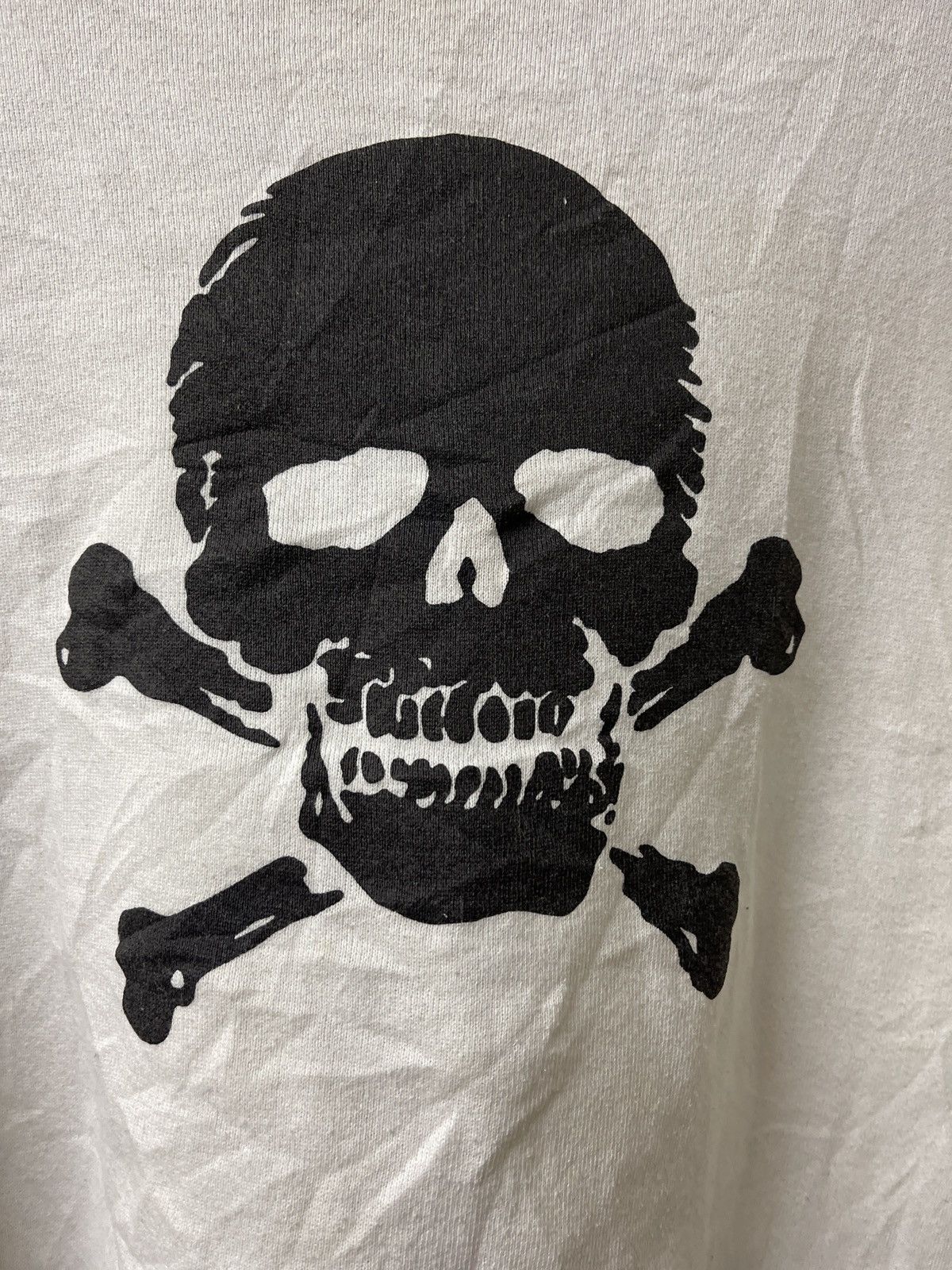 Japanese Brand VINTAGE Y2K SKULL CREWNECK VERY RARE Size US M / EU 48-50 / 2 - 7 Thumbnail