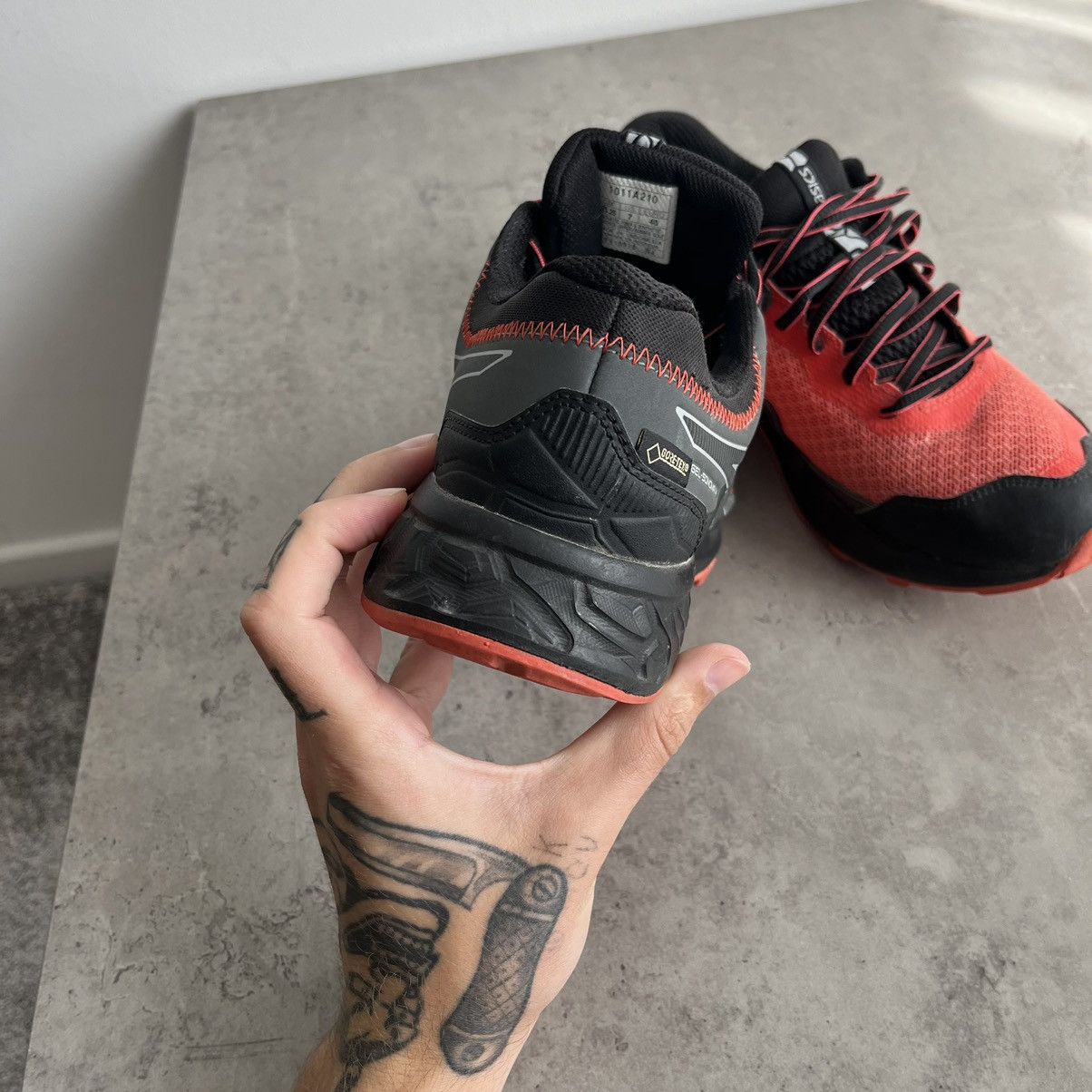 Asics ASICS GEL-SONOMA 4 G-TX Size US 7 / EU 40 - 7 Thumbnail