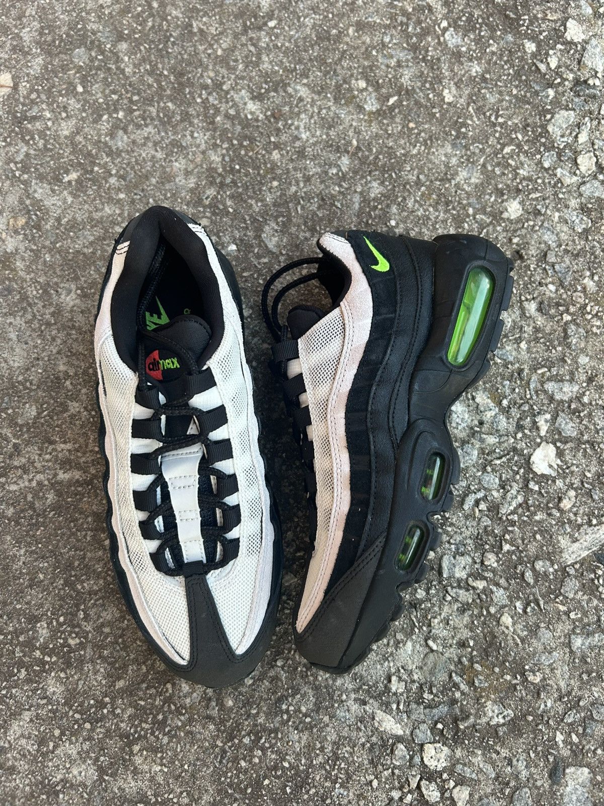 Nike Air Max 95 Essential 'Antifreeze' Size US 6 / EU 39 - 3 Thumbnail