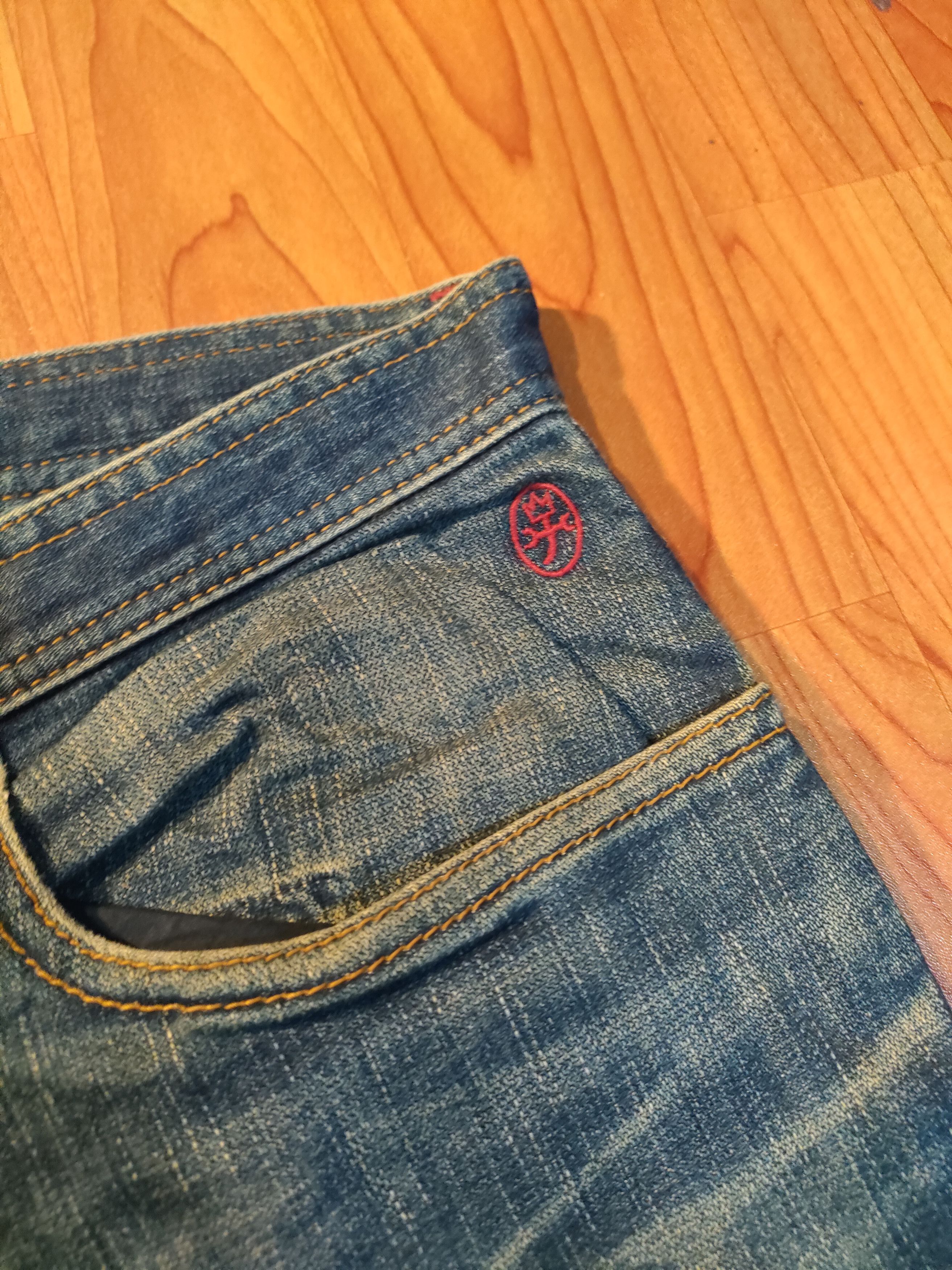 Jean Charles De Castelbajac × Peanuts Jeans Charles De Castelbajac x Peanut Embroided Jeans Size US 34 / EU 50 - 10 Thumbnail