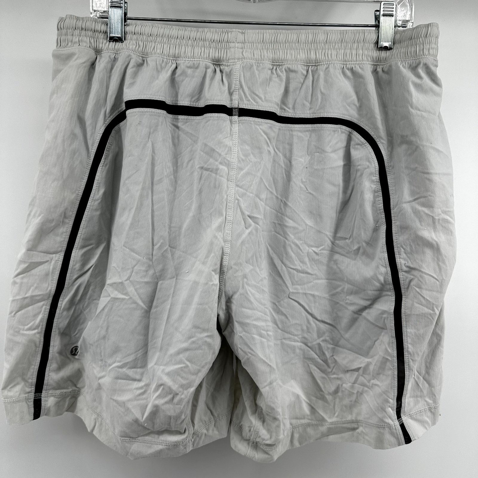 Lululemon Lululemon Run Response Short Black Mesh Trim Pull On White M Size US 34 / EU 50 - 4 Thumbnail