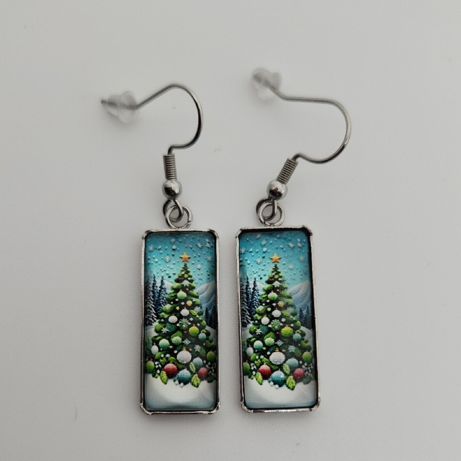 Other Holiday Christmas Tree Earrings Glass Festive Dangle New Size ONE SIZE - 2 Thumbnail