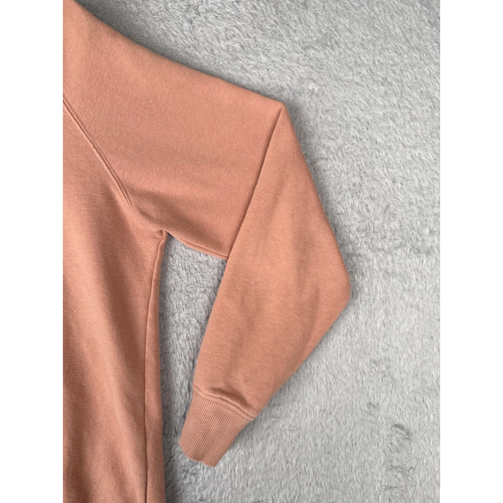 The North Face The North Face Hoodie Womens M Pink Pullover Kangaroo Fleece Sweatshirt Size M / US 6-8 / IT 42-44 - 2 Thumbnail
