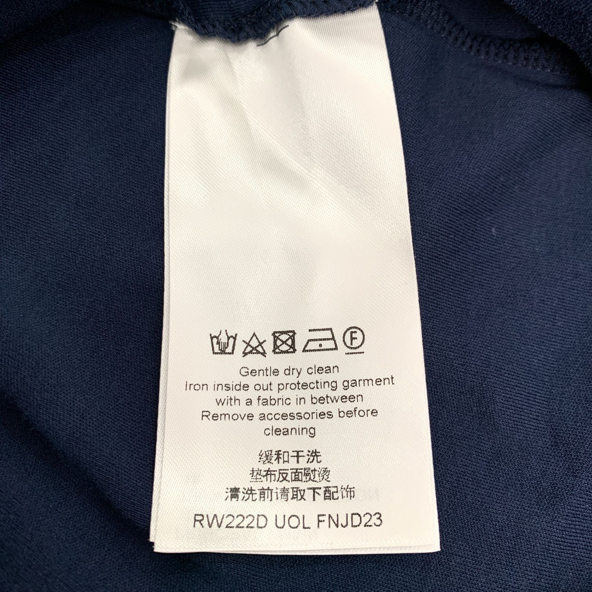Louis Vuitton Louis Vuitton Womens Navy Blue T-Shirt With Chain Detail & L Size S / US 4 / IT 40 - 7 Thumbnail