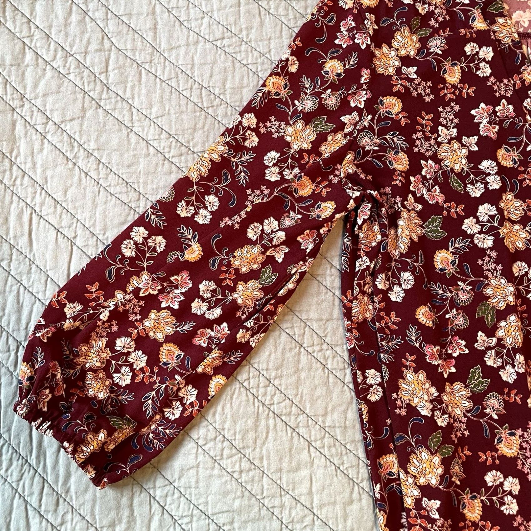 Vince Camuto Vince Camuto Blouse XL Burgundy Floral Knit Puff Sleeve Cardigan? Size XL / US 12-14 / IT 48-50 - 6 Thumbnail