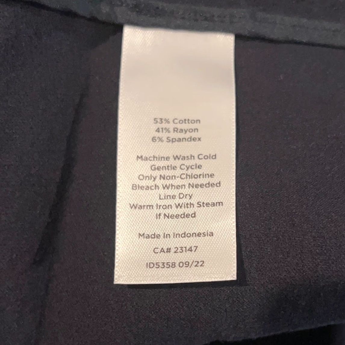 Talbots Talbots Navy Blue High Rise Chatham Crop Pants Side Zip Stretch 14 Women’s Workwear Casual Formal Cropped Plus Inseam 22 in 35 in Waist Size 36" / US 14 / IT 50 - 5 Thumbnail