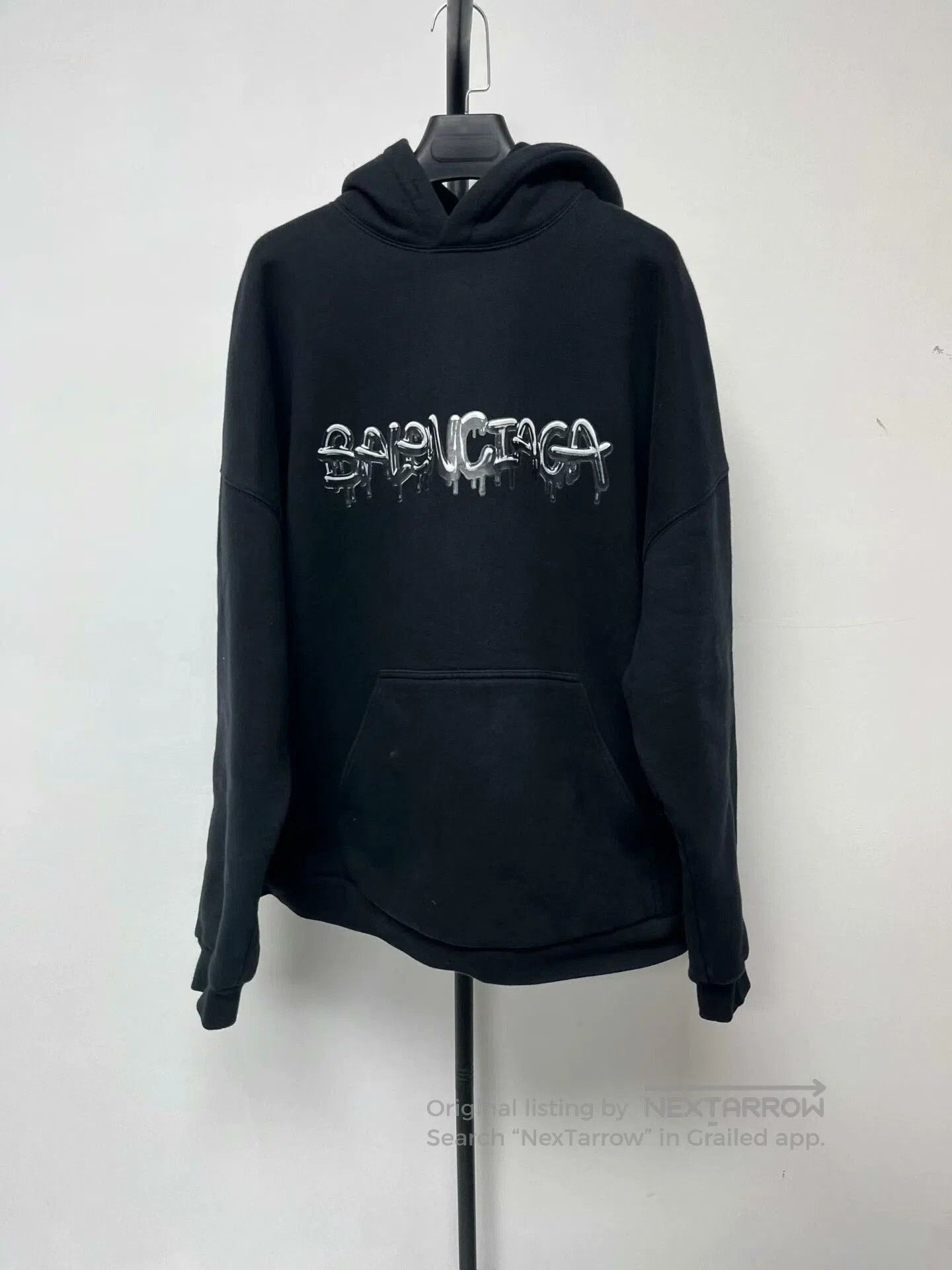 Balenciaga balenciaga black drawstring hoodie with logo. Size US M / EU 48-50 / 2 - 1 Thumbnail