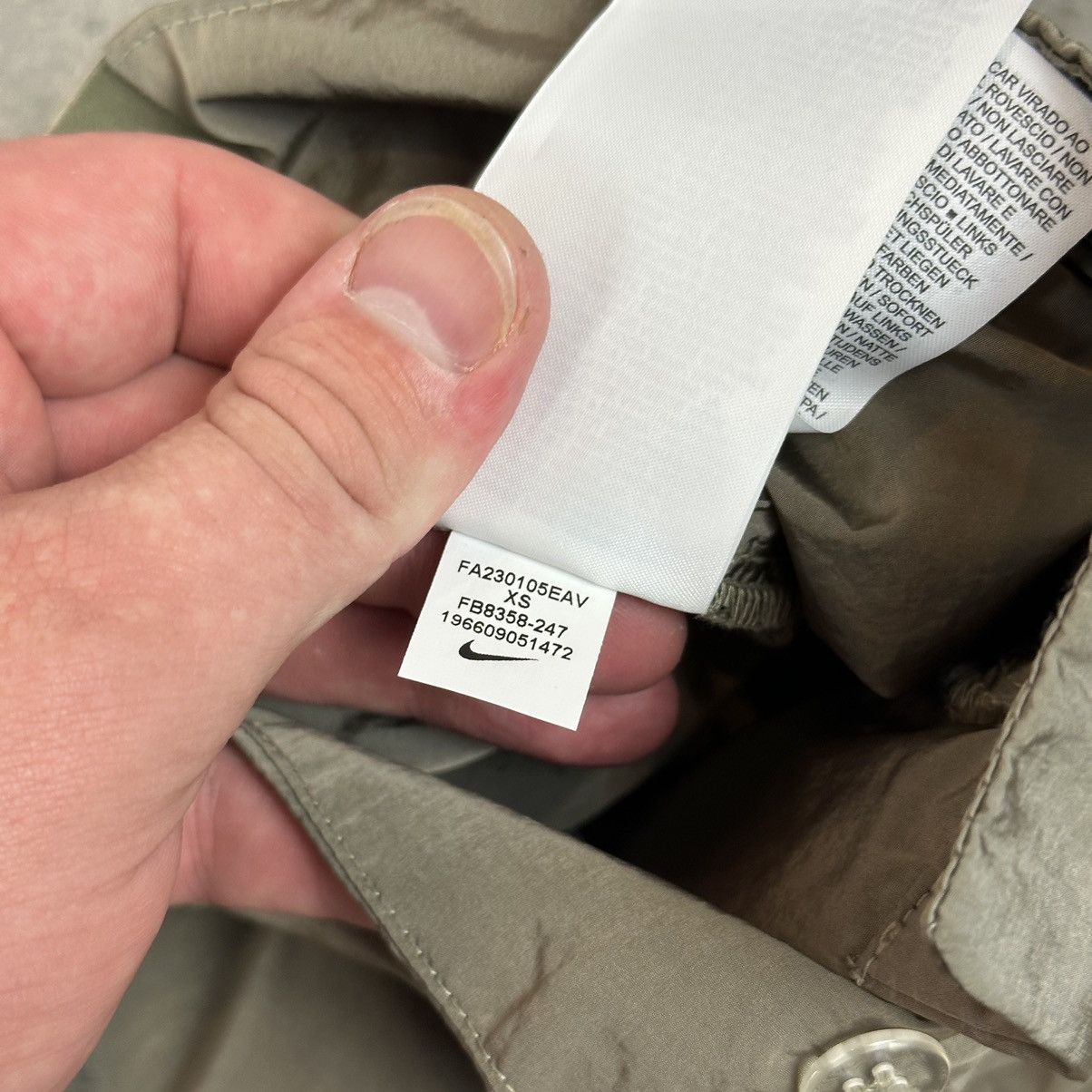 Nike Nike TechPack parachute pants jogger XS khaki streetwear Size US 28 / EU 44 - 8 Thumbnail