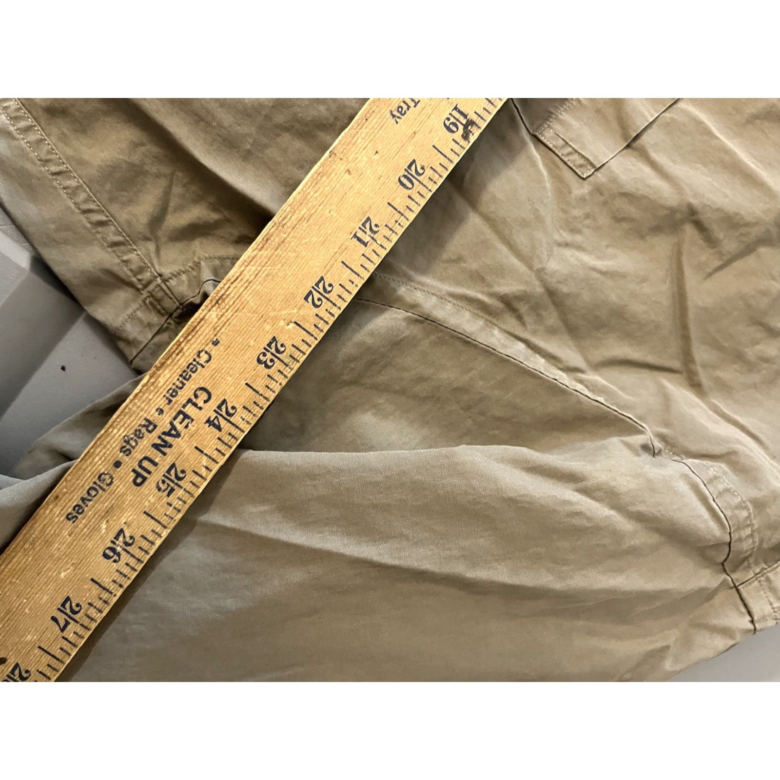 Vintage Calvin Klein Jeans Button-Up Shirt Men 17.5 Beige Cotton Long Sleeve Regular Size 17.5 Mens Beiges Size US XL / EU 56 / 4 - 5 Thumbnail