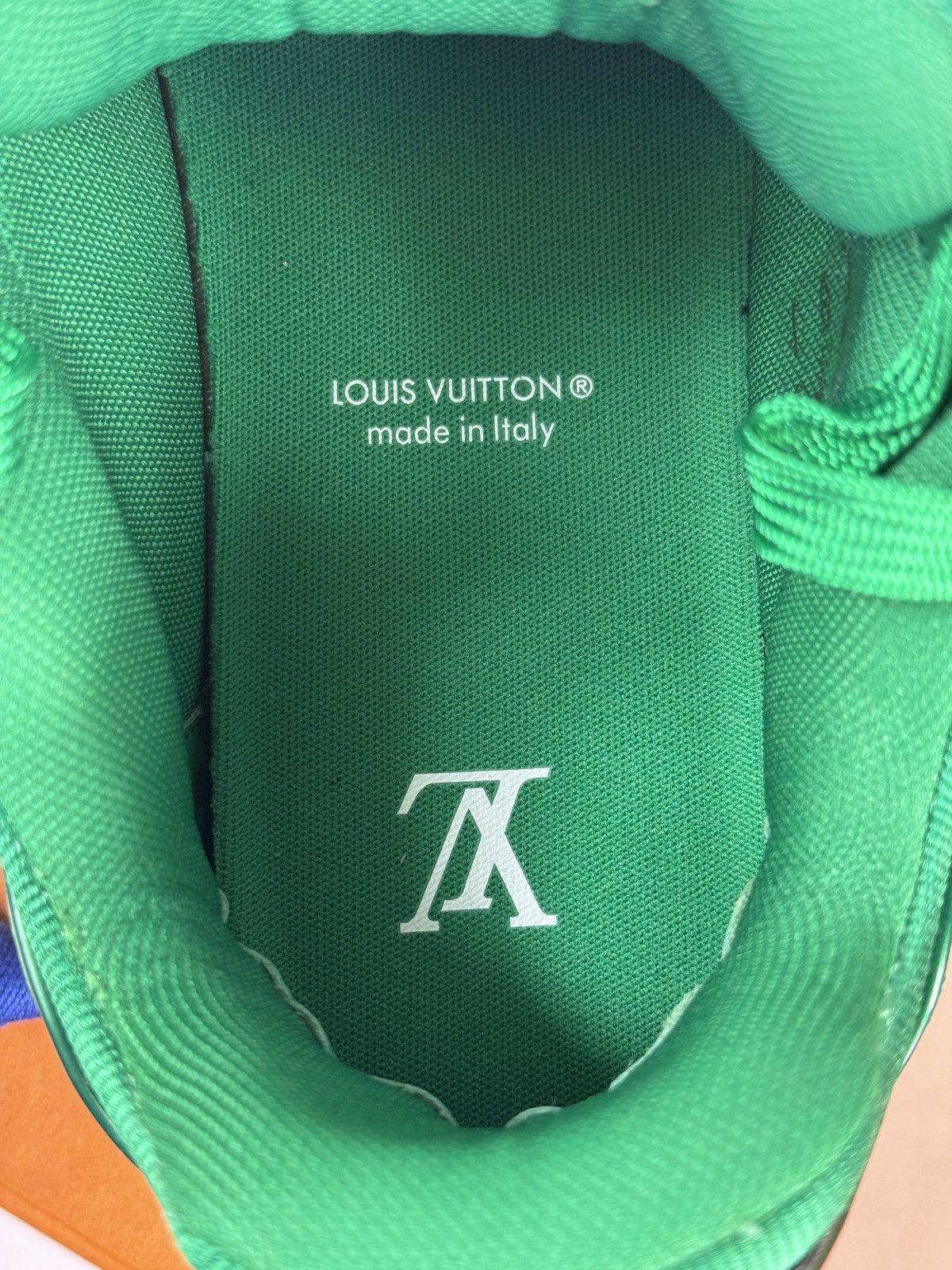 Louis Vuitton PATENT GREEN SNEAKERS RARE Size US 9 / EU 42 - 5 Thumbnail