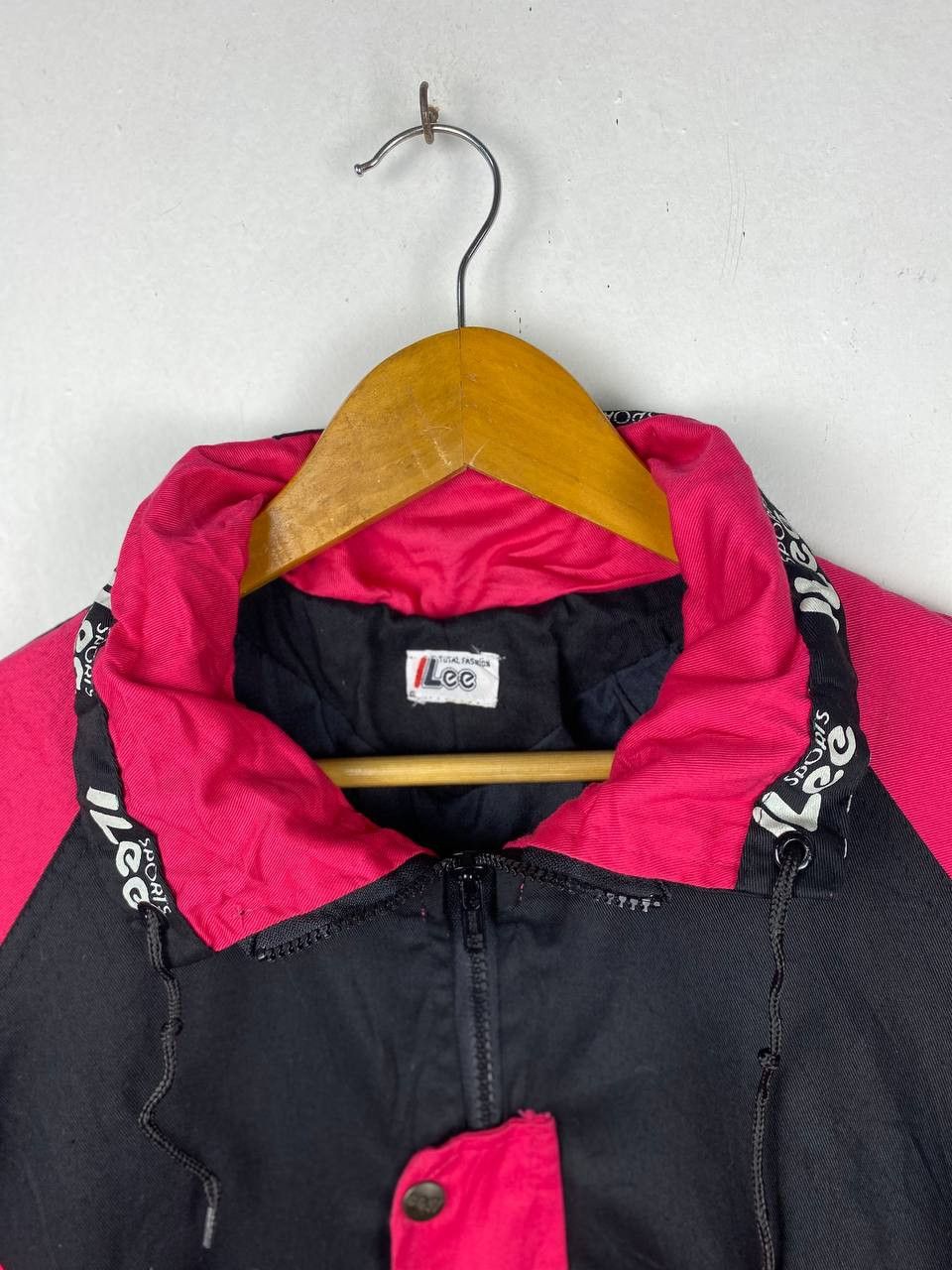 Japanese Brand japanese brand snoopy design jacket Size US XL / EU 56 / 4 - 4 Thumbnail