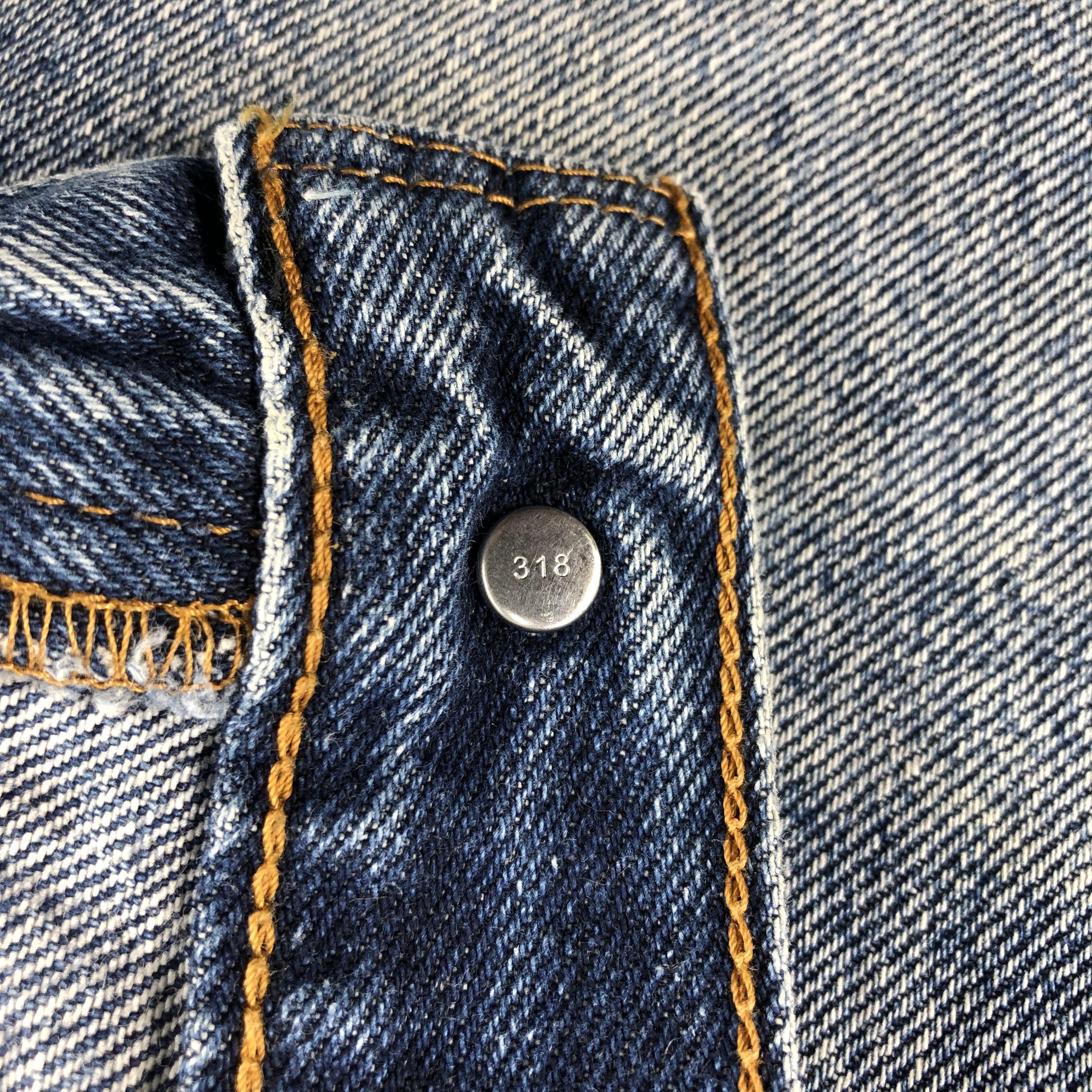Levi's Vintage Blue Wash Levis 505 Jeans-J2224 Size US 35 - 12 Thumbnail