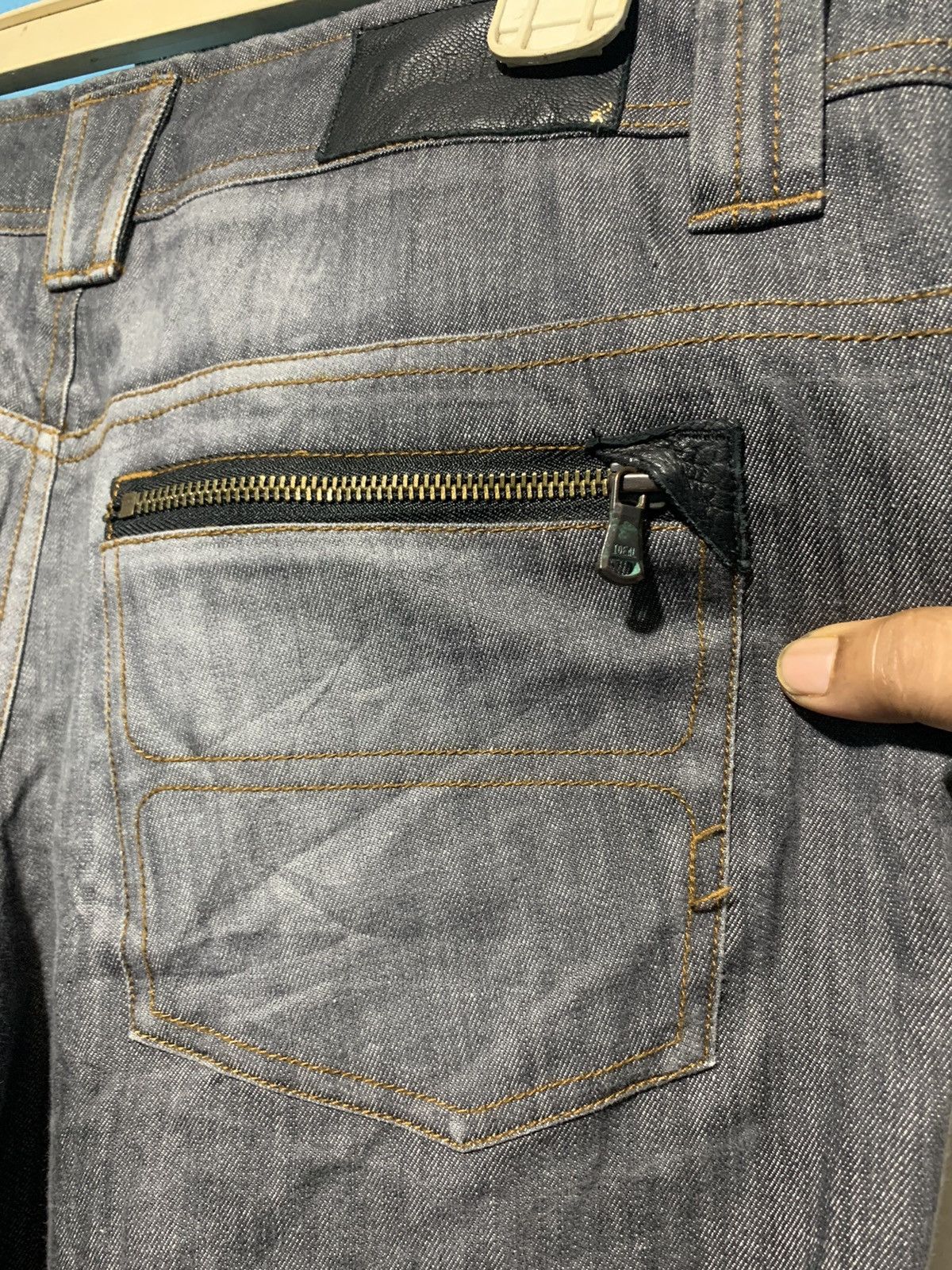 If Six Was Nine Holden multi zip flare denim layered jeans ifsixwasnine Size US 35 - 15 Thumbnail