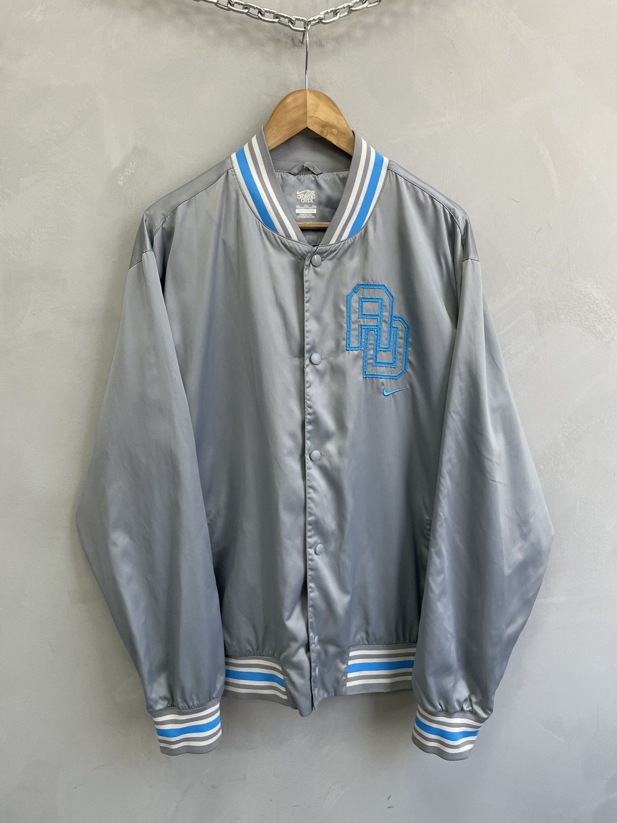 Nike Nike drill swoosh athletic dept. Nylon varsity bomber Size US XL / EU 56 / 4 - 1 Thumbnail