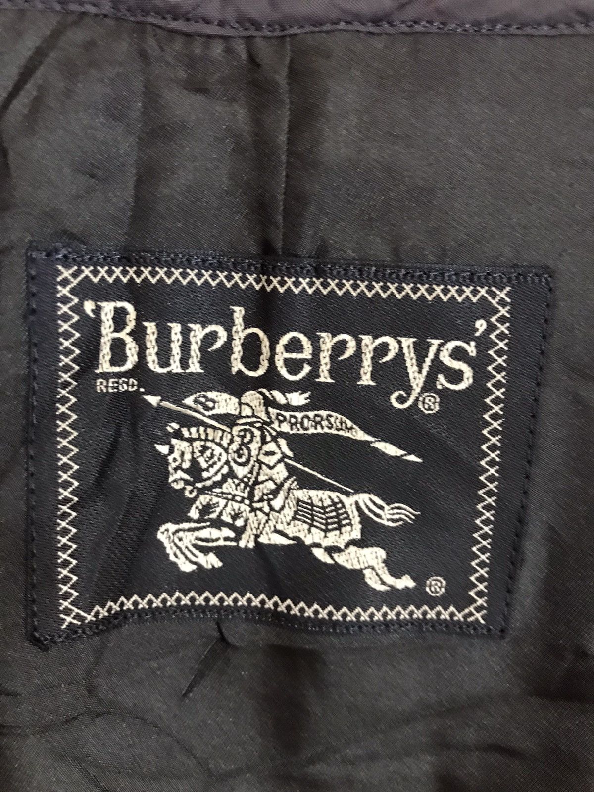 Burberry 🔥RARE COLOUR🔥BURBERRY TRENCH COAT RED NICE DESIGN Size US M / EU 48-50 / 2 - 4 Thumbnail