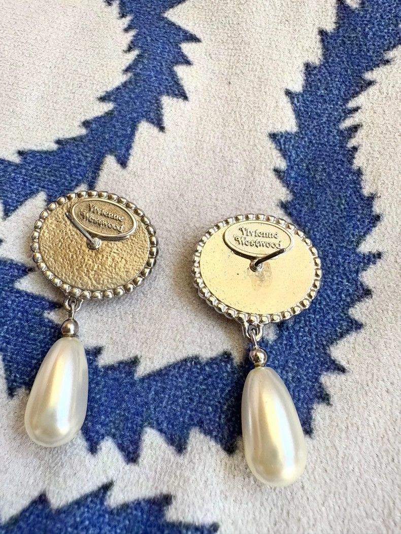 Vivienne Westwood Vivienne Westwood Red pearl enamel stud earrings Size ONE SIZE - 5 Thumbnail