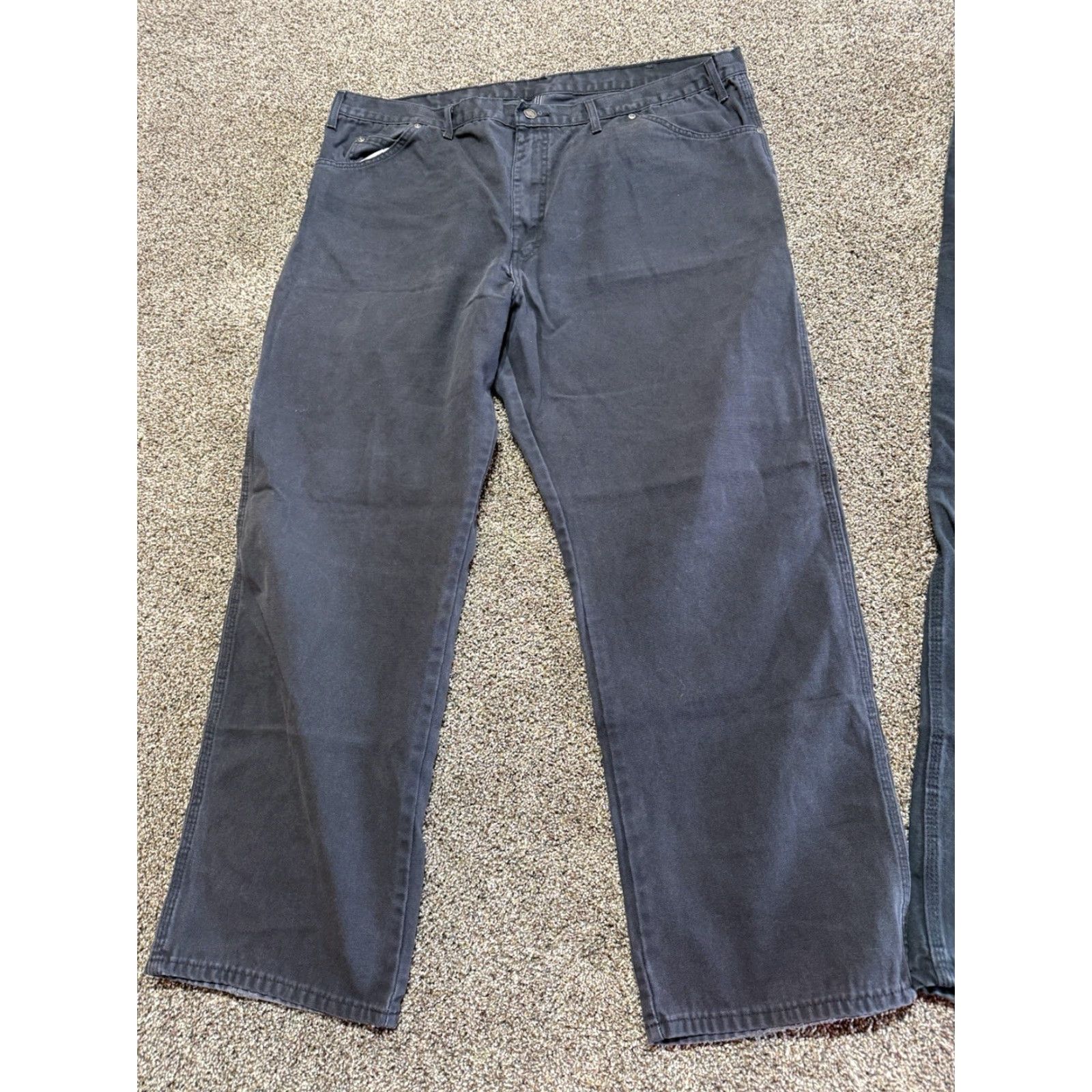 Dickies Dickies Jeans Men 44x32 Straight Cotton Denim Black 5-Pocket Regular Zip Solid Vintage? No (Not Vintage) +? Just format guidelines. Size US 44 / EU 60 - 2 Thumbnail