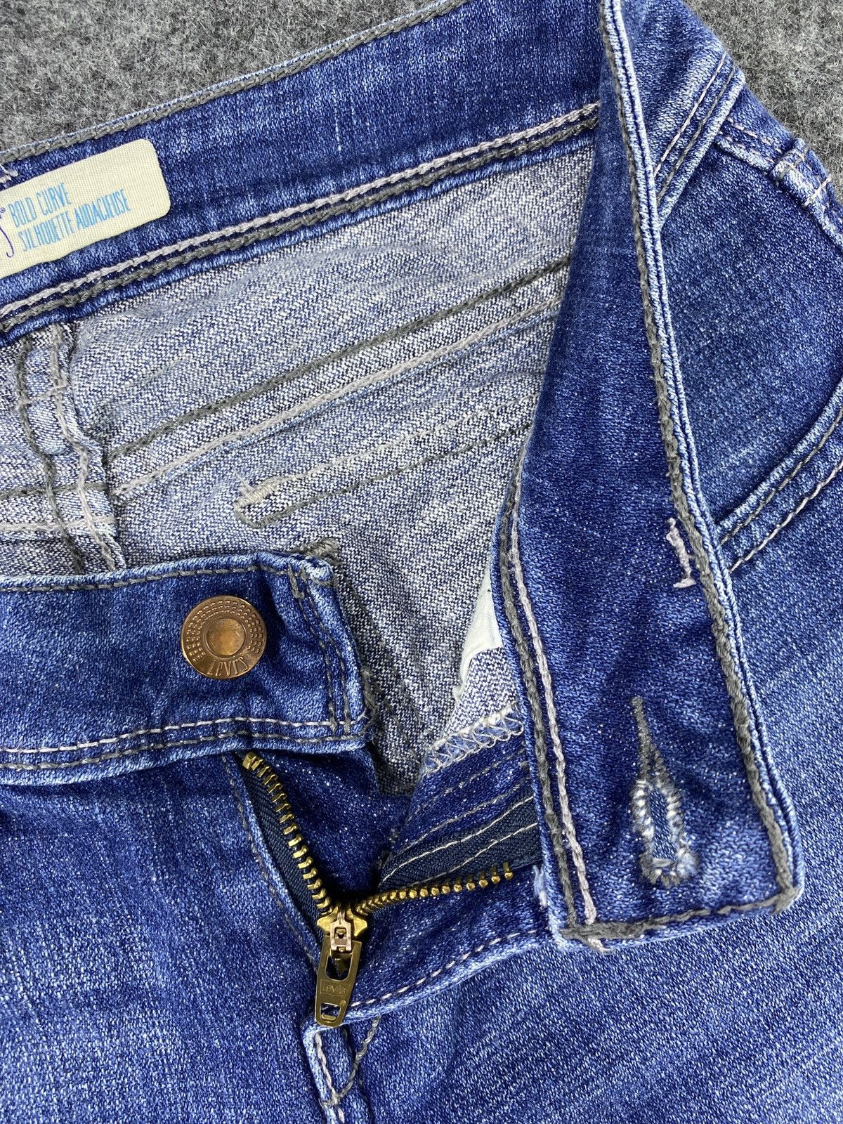 Levi's Levi's Blue Wash Flare Jeans - J1014 Size 26" / US 2 / IT 38 - 7 Thumbnail