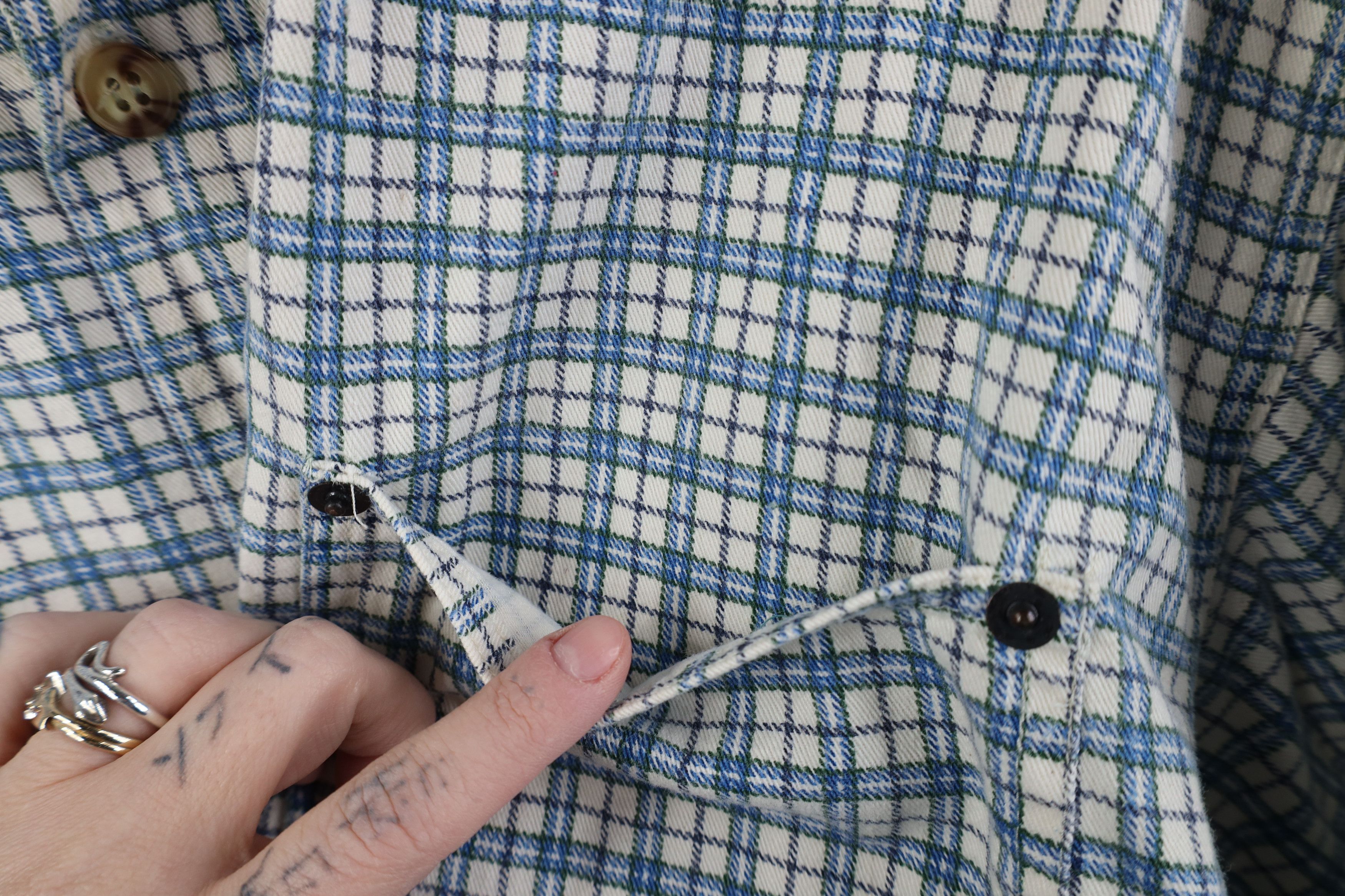 Vintage Vintage 90s Streetwear Heavyweight Twill Button Down Shirt Size US L / EU 52-54 / 3 - 8 Thumbnail