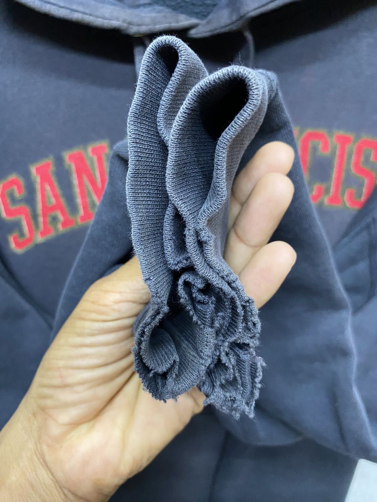 NFL × Vintage Vintage San Francisco 49ERS Hoodie NFL Pullover Size XL Size US XL / EU 56 / 4 - 7 Thumbnail