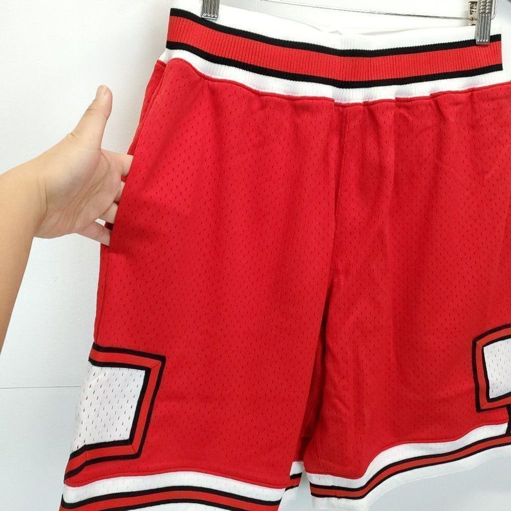 Mitchell & Ness Mitchell & Ness Men's Shorts Nice Kicks Talk Box Shorts Red Size US 30 / EU 46 - 5 Thumbnail
