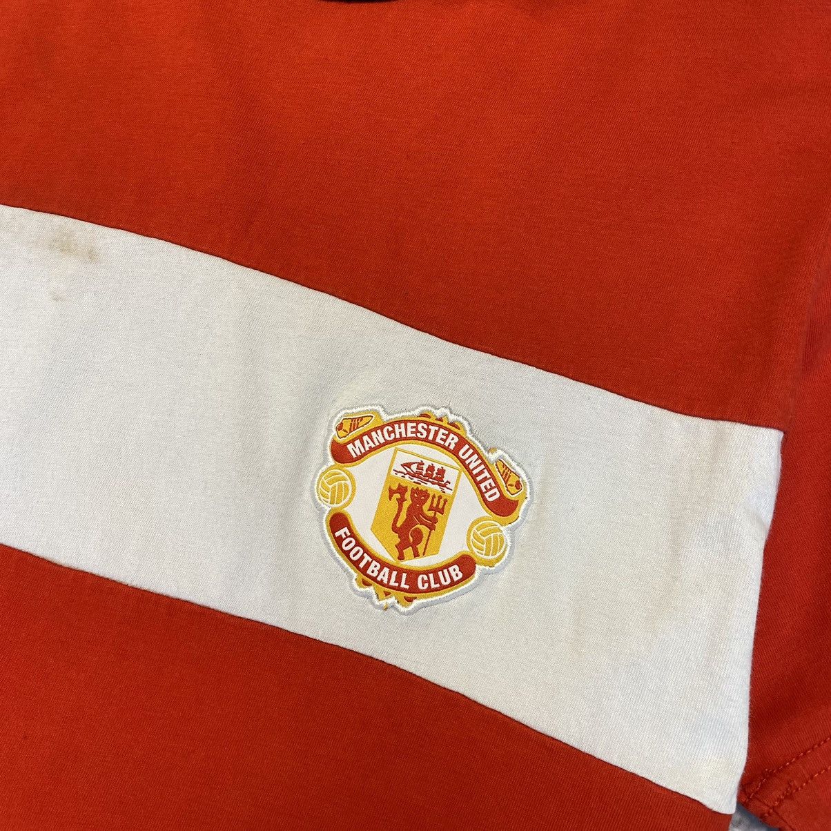 Adidas Vintage Adidas Manchester United 2015 Small Logo tee Size US L / EU 52-54 / 3 - 3 Thumbnail