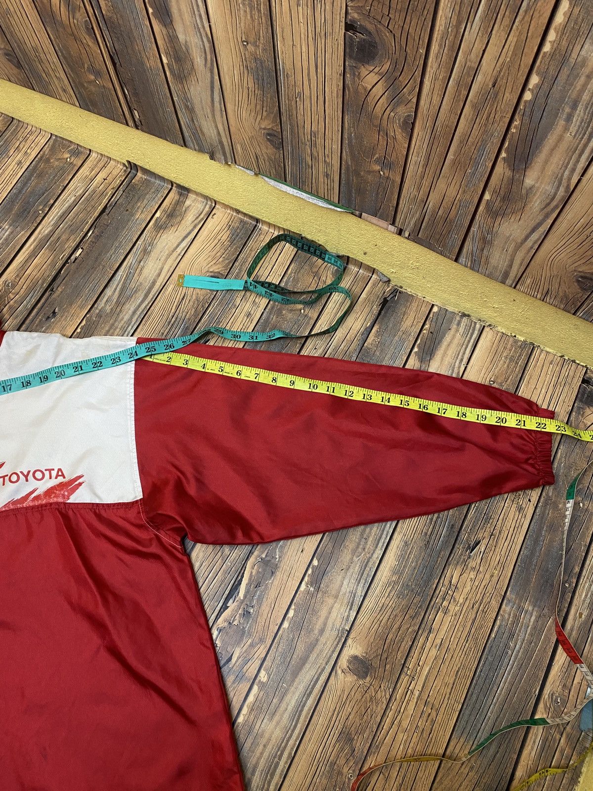 Japanese Brand × Vintage Vintage toyota windbreaker jacket Size US L / EU 52-54 / 3 - 11 Thumbnail
