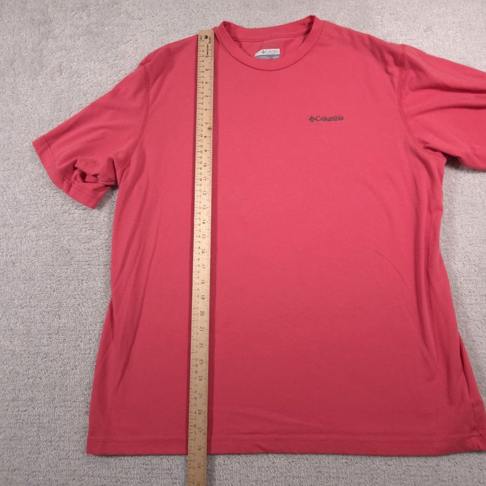 Logo 7 Columbia Shirt Mens XL Red Omni-Wick Performance Tee Lightweight Outdoors Logo Shirt Mens XL Red Omni-Wick Size US XL / EU 56 / 4 - 7 Thumbnail