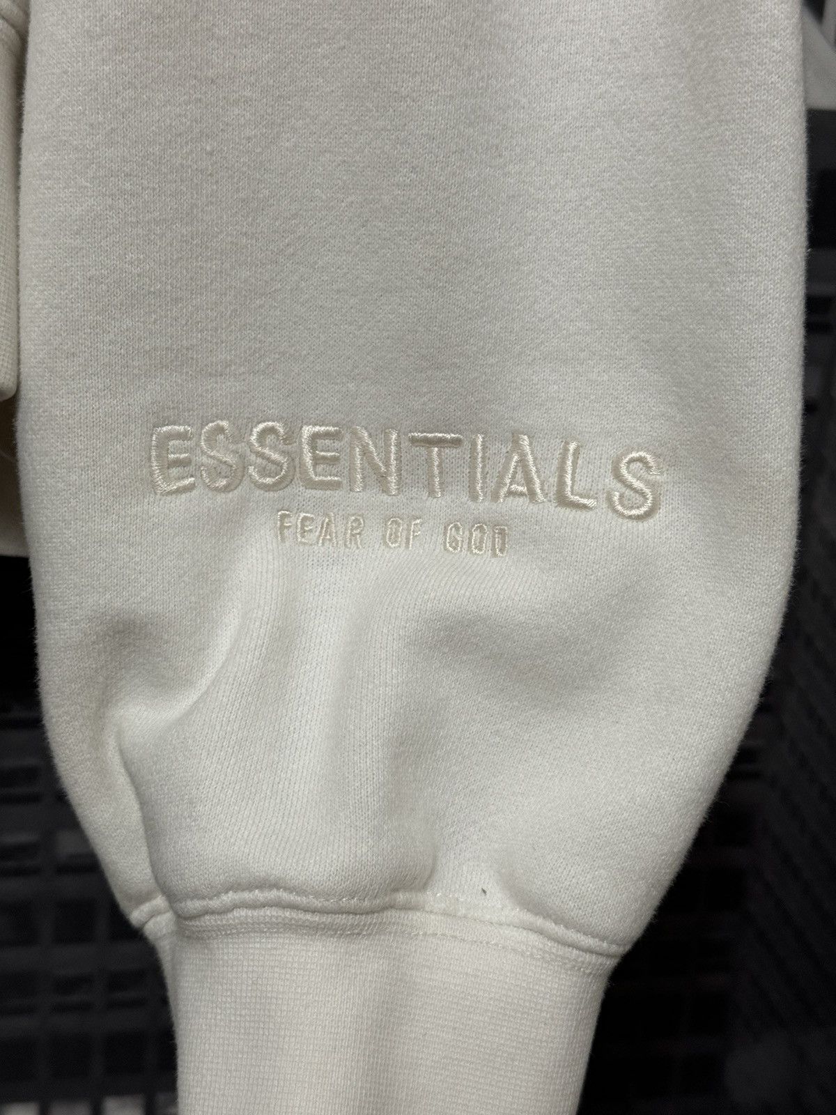 🔥Fear of God Essentials Boxy 3M Graphic Hoodie SZ Med White
