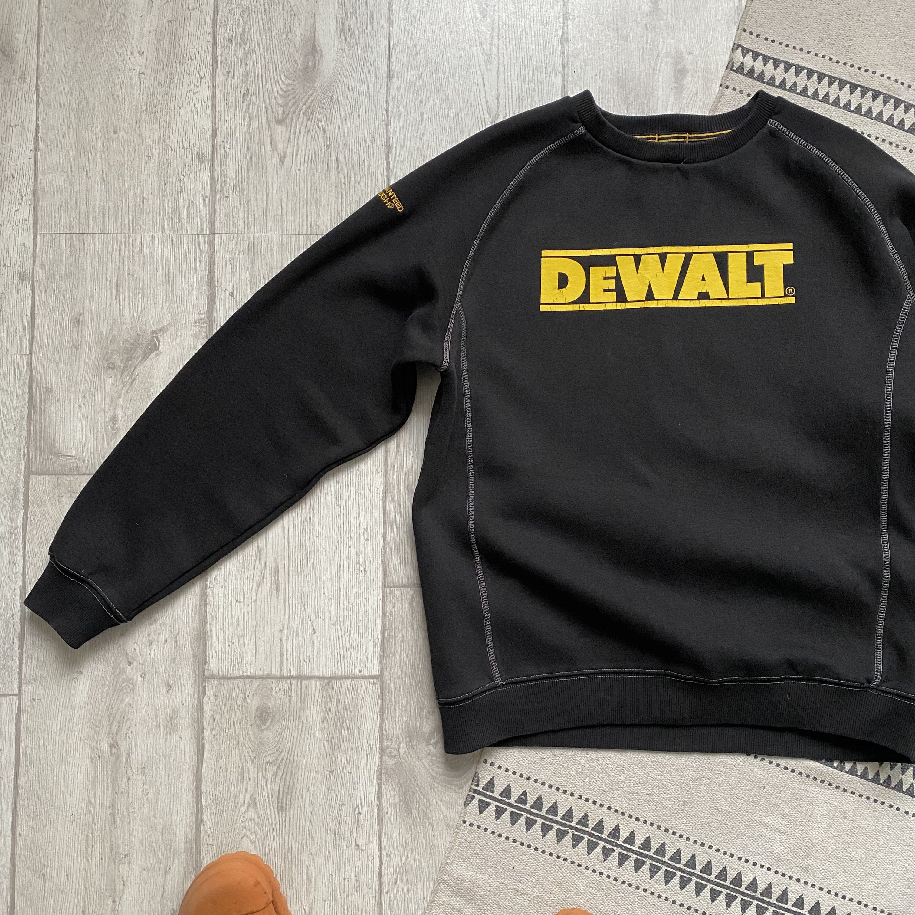 Carhartt 🔩 Vintage DeWALT Work heavy sweatshirt center logo Size US L / EU 52-54 / 3 - 9 Thumbnail