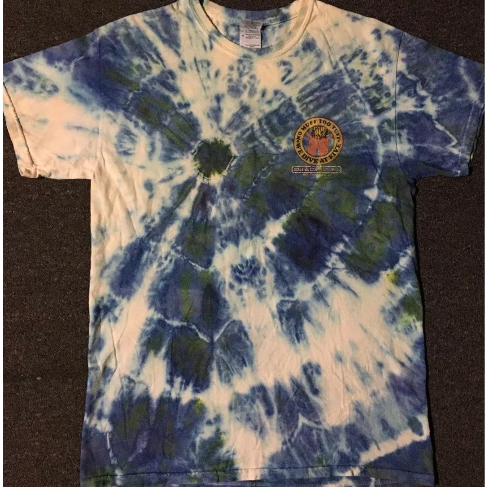 Vintage VINTAGE Hawaii Muff Diver Faded Shirt M Funny Crude Joke Scuba Beach Sex Grunge 90s Shirt Mens M Blue Hawaii Scuba Diving Humor Joke 90s Grunge Size US M / EU 48-50 / 2 - 2 Thumbnail