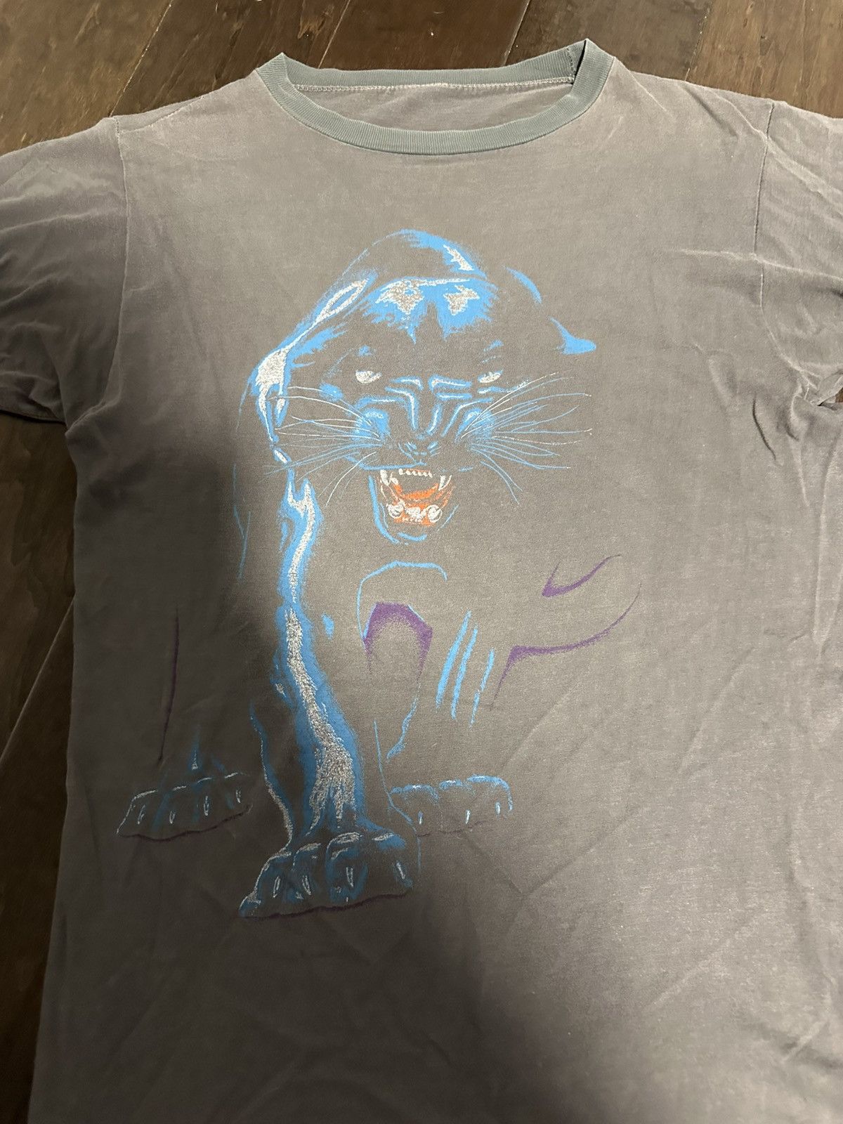 Vintage True VTG Single Stitch Faded Panther Shirt Size US L / EU 52-54 / 3 - 2 Thumbnail