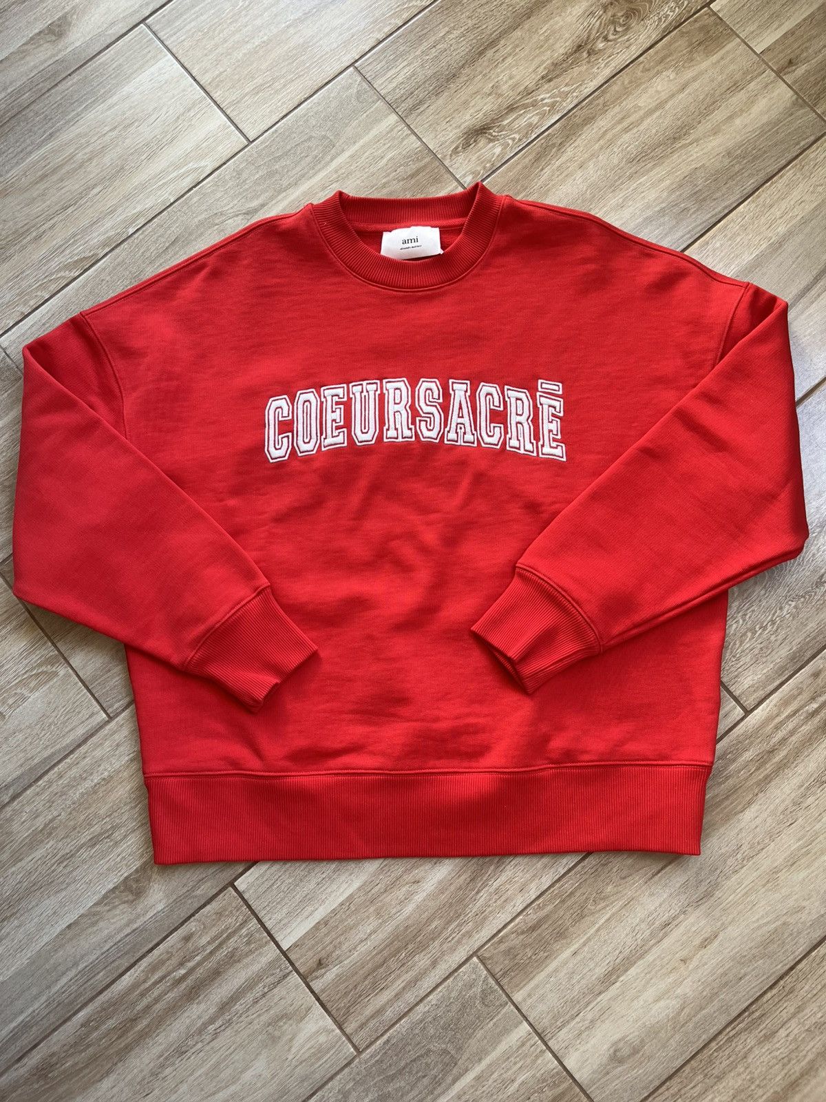 AMI AMI PARIS RED 'CŒUR SACRÉ CREWNECK Size S / US 4 / IT 40 - 1 Thumbnail