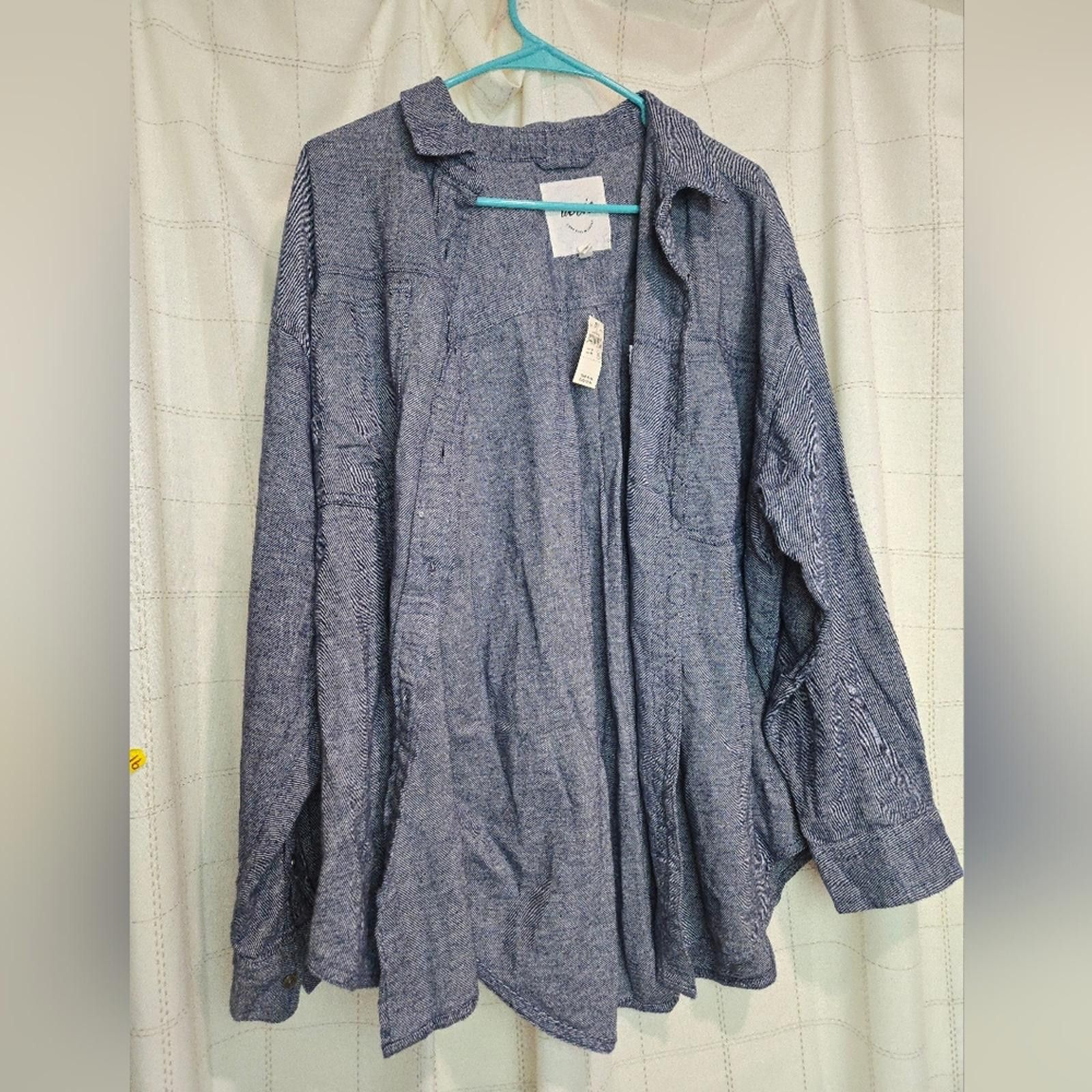 Designer Aerie Super Soft Button Down Size M / US 6-8 / IT 42-44 - 1 Thumbnail