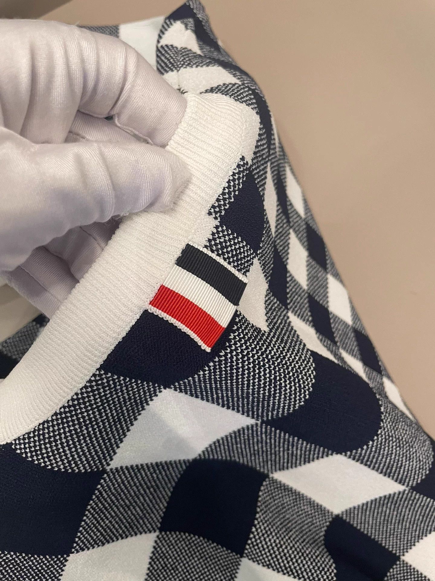 Thom Browne Thom Browne TB Plaid Short T-shirt 38 Size S / US 4 / IT 40 - 8 Thumbnail