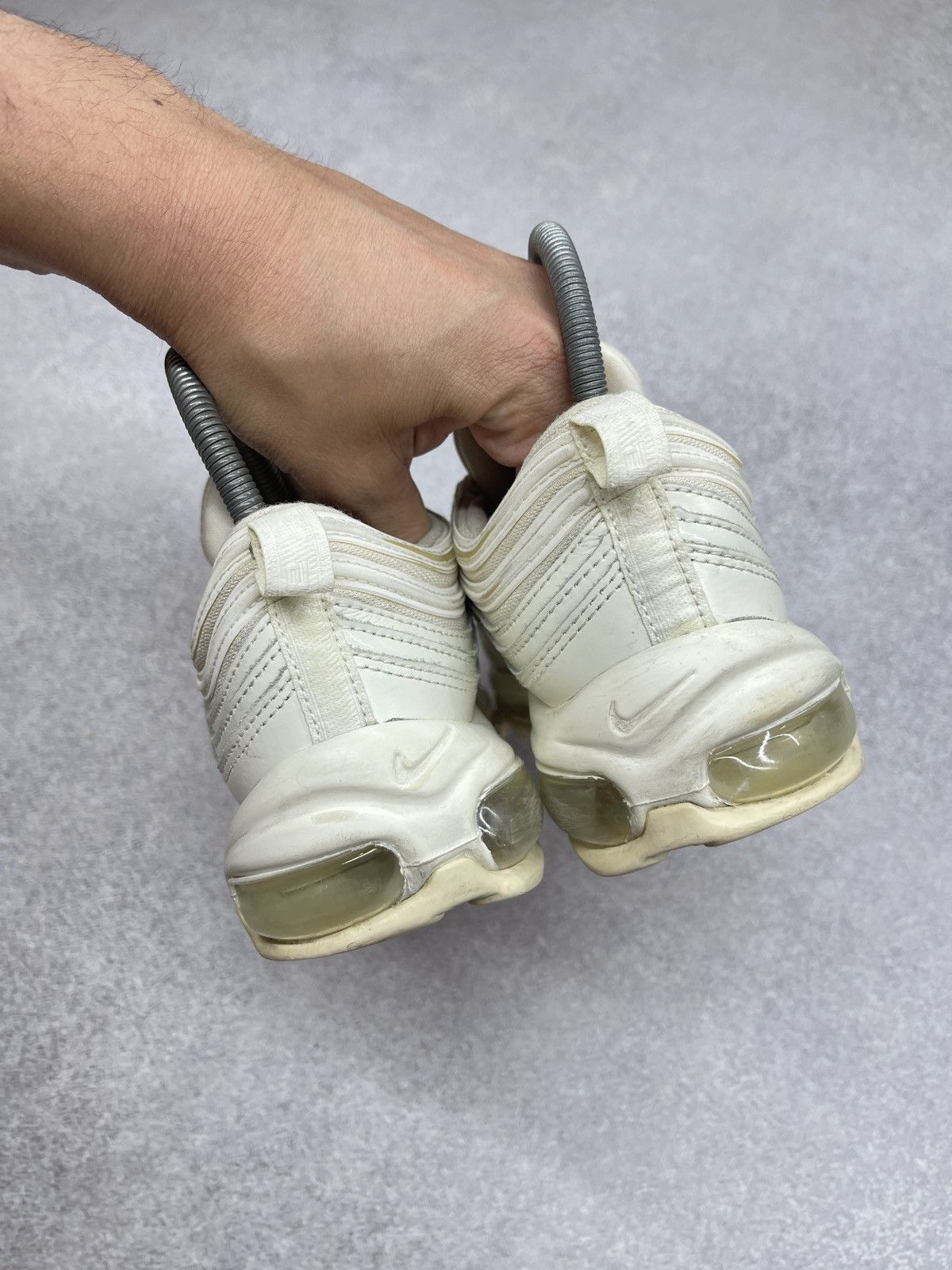 Nike Women Nike Air Max 97 Triple White Sneakers Love Heart Size US 7 / IT 37 - 6 Thumbnail