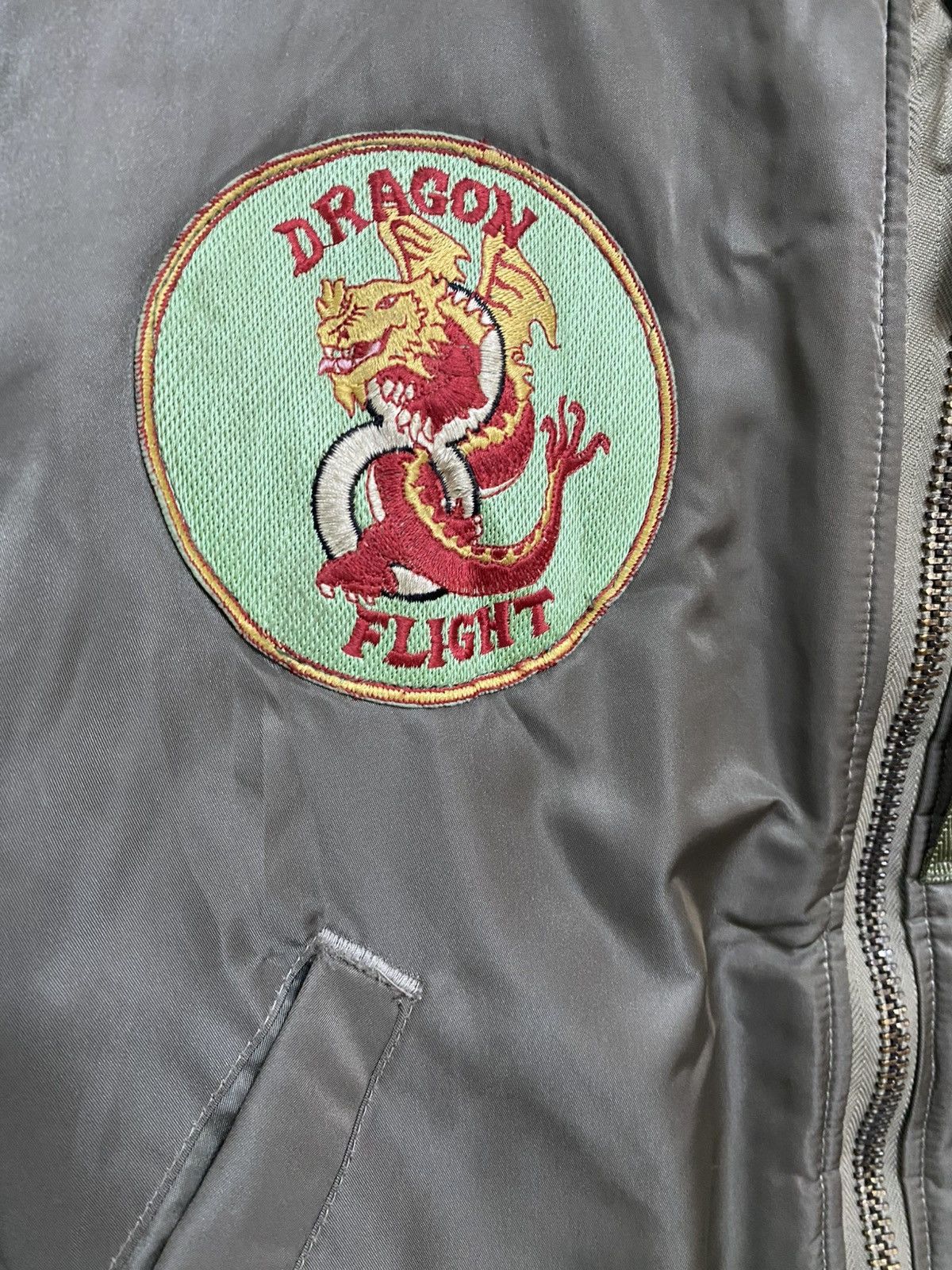 Avirex Ma 1 - Vtg Avirex MA-1 Dragon Flight Bomber Jacket USAF Size US S / EU 44-46 / 1 - 3 Thumbnail