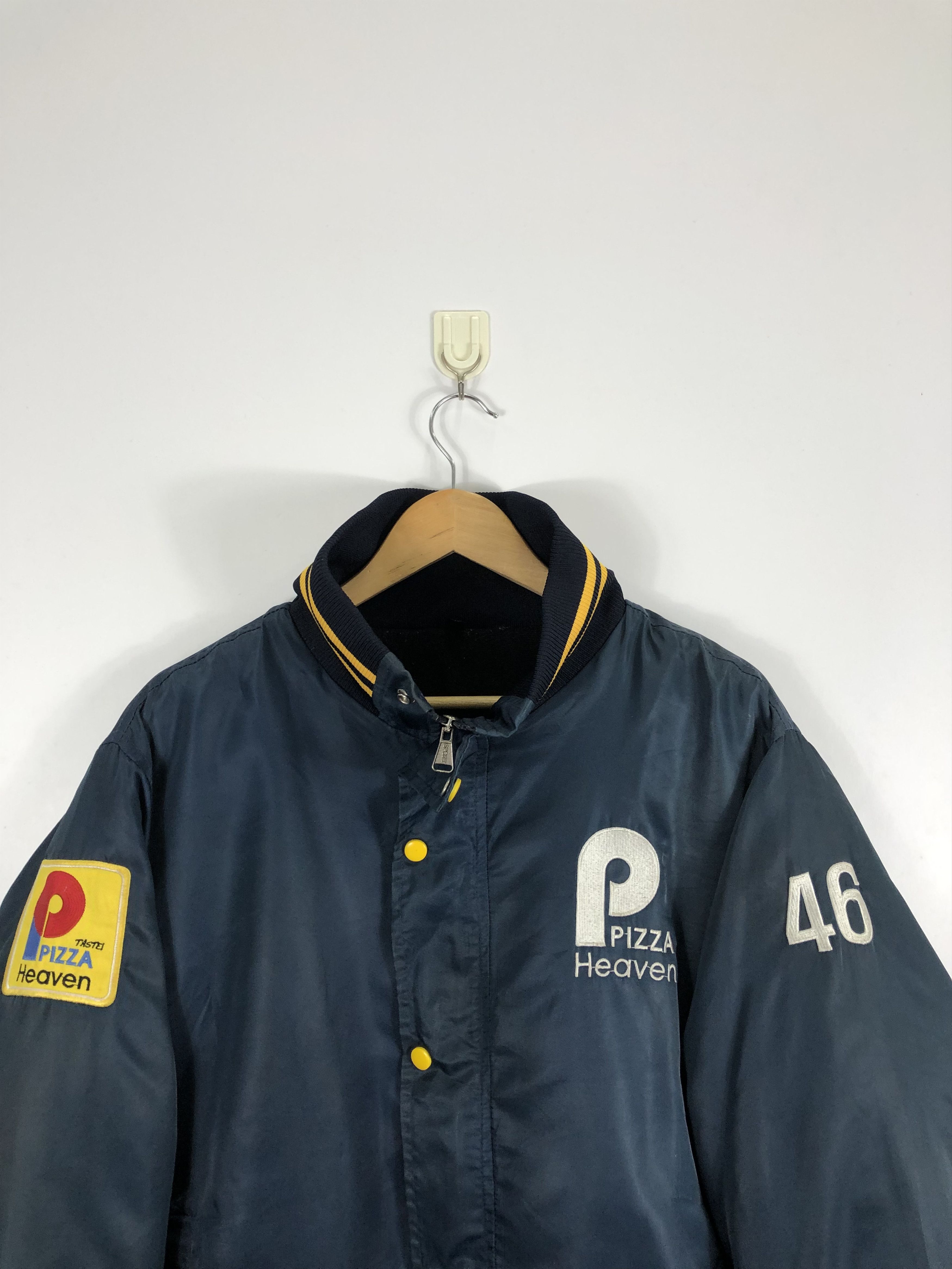 Vintage Vintage Pizza Heaven Puffer Bomber Jacket J0608 Size US XXL / EU 58 / 5 - 2 Thumbnail