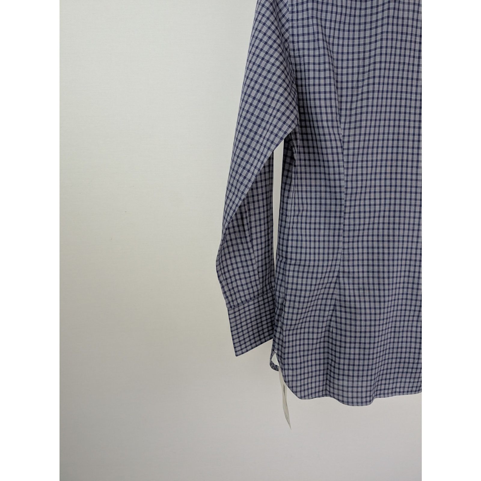 Tom Ford o1rshd1 CC20 Button up Shirt in Blue/White Size US M / EU 48-50 / 2 - 14 Thumbnail