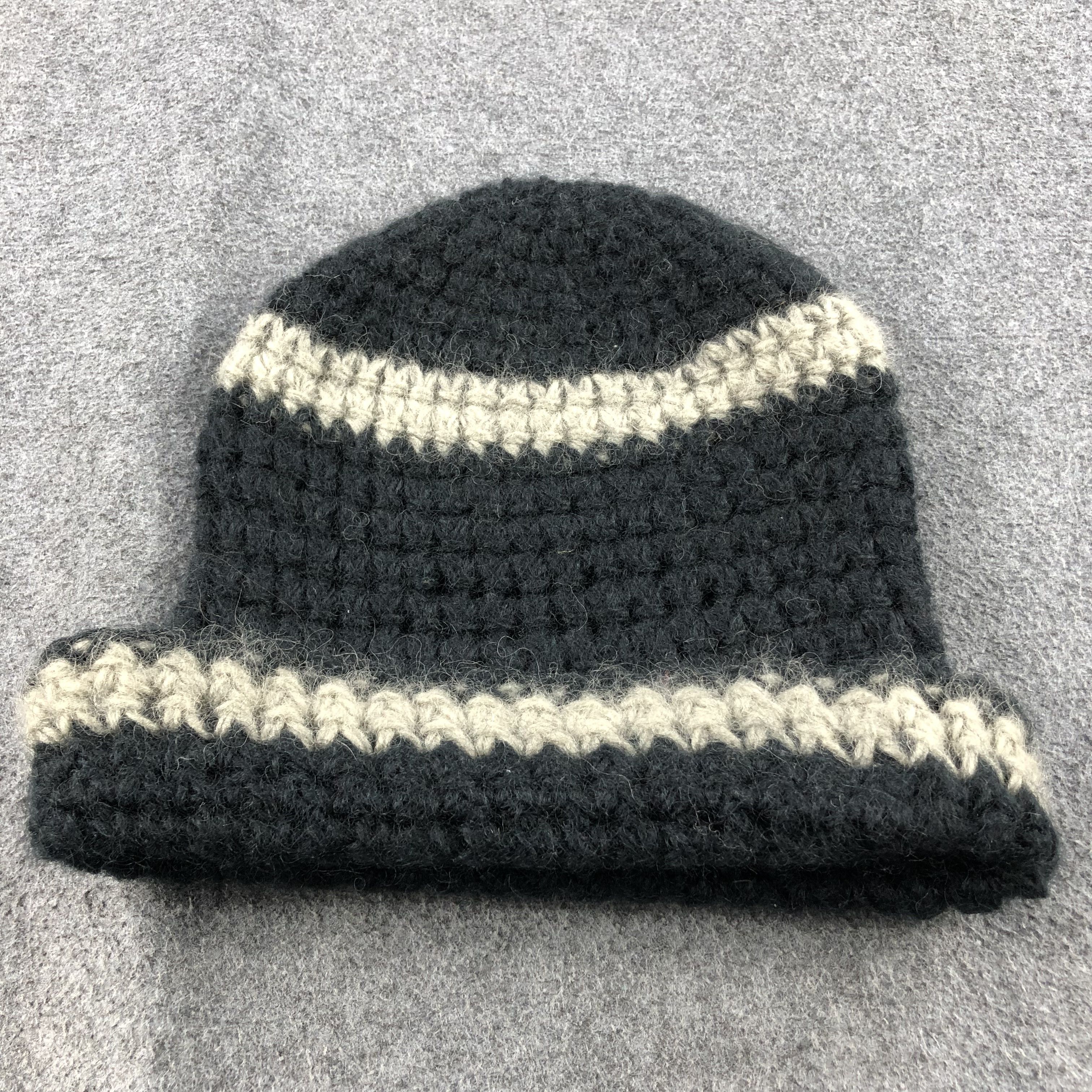 Vintage Unknown Knitted Beanie Snowcap Snow Hat B328 Size ONE SIZE - 3 Thumbnail