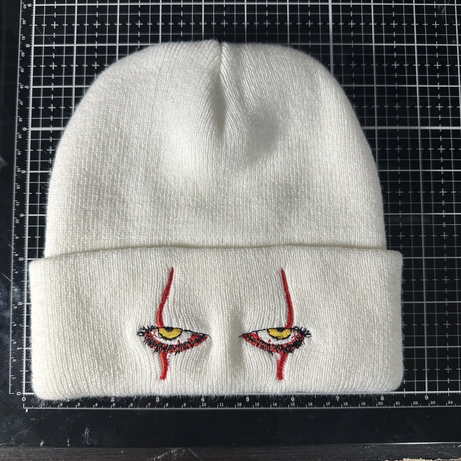 Other IT Pennywise Embroidered Knitted Beanie Scary Stephen King's Size ONE SIZE - 5 Thumbnail
