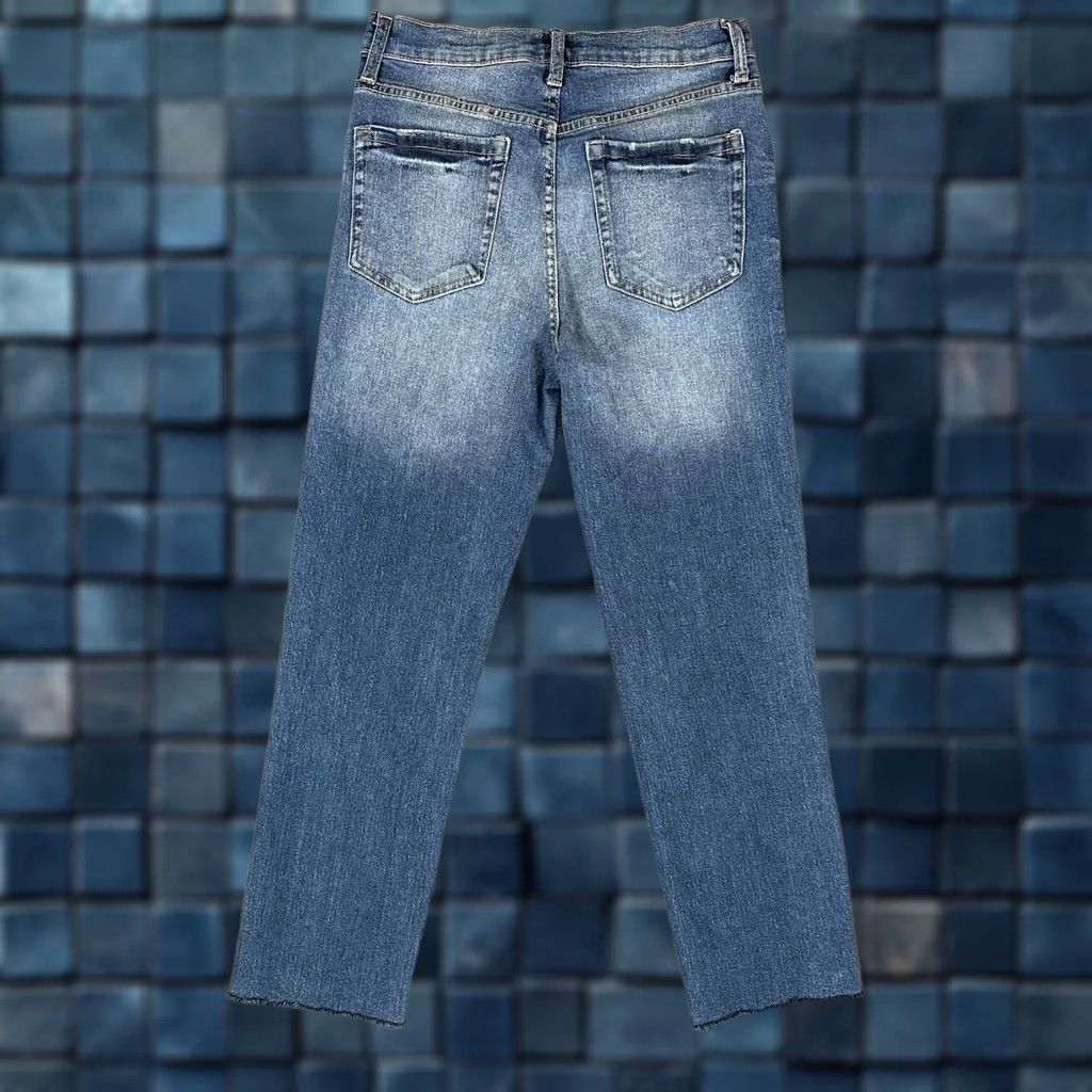 Vintage Black Daisy Jeans Women 5/27 Blue High Rise Straight Crop Denim EUC Jeans Size 27" / US 4 / IT 40 - 1 Thumbnail