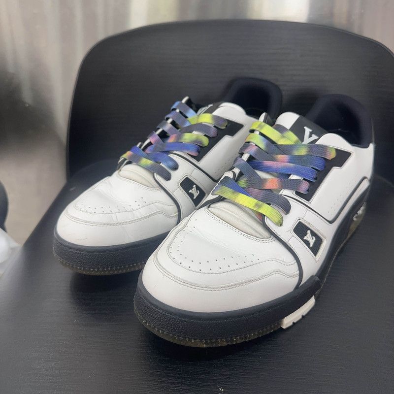 Louis Vuitton Louis Vuitton Trainer Leather Low-Top Sneakers 0079 Size US 8 / EU 41 - 1 Thumbnail